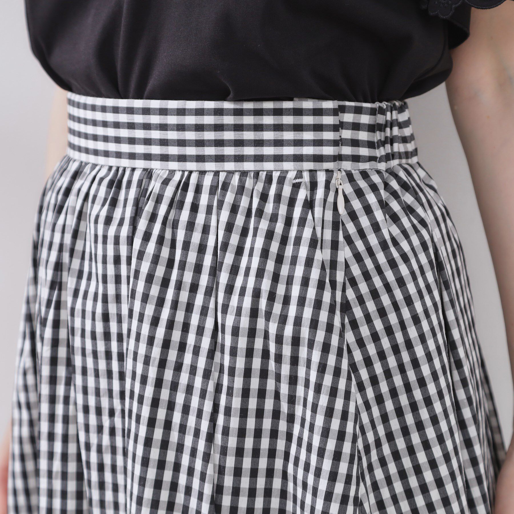 Couture broach「【大人可愛い・ゴム仕様】ギンガムチェック　タック＆ギャザースカート」|スカート|
