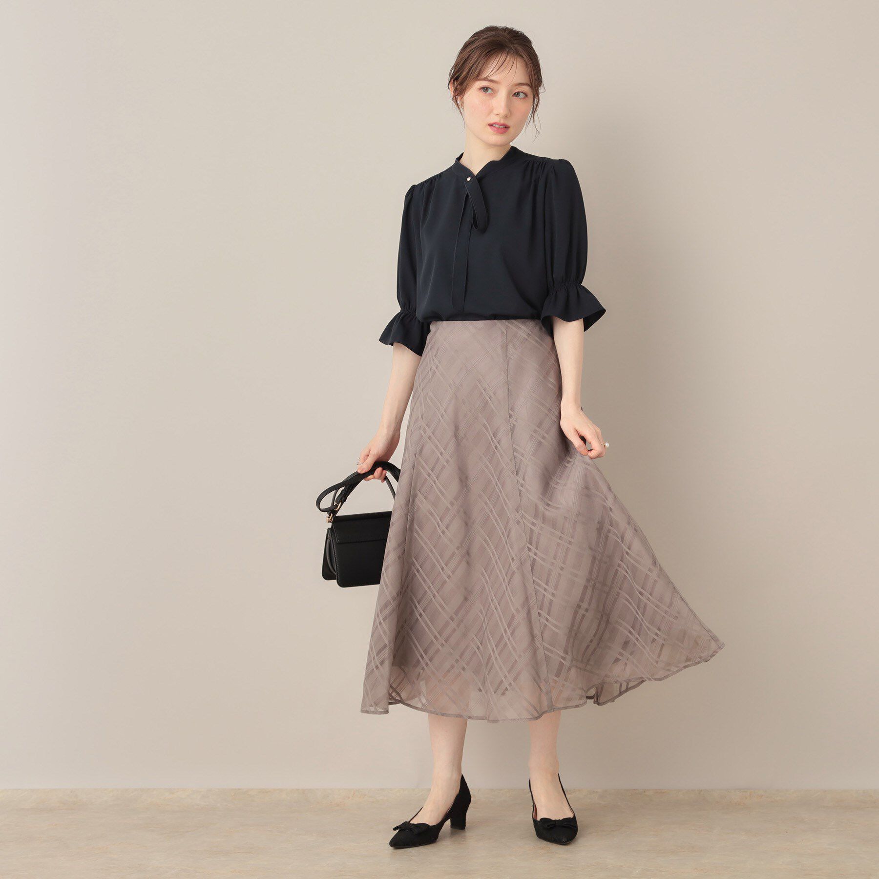 Couture broach「【大人可愛い・5分袖・通勤】デザインタイブラウス」|シャツ・ブラウス|