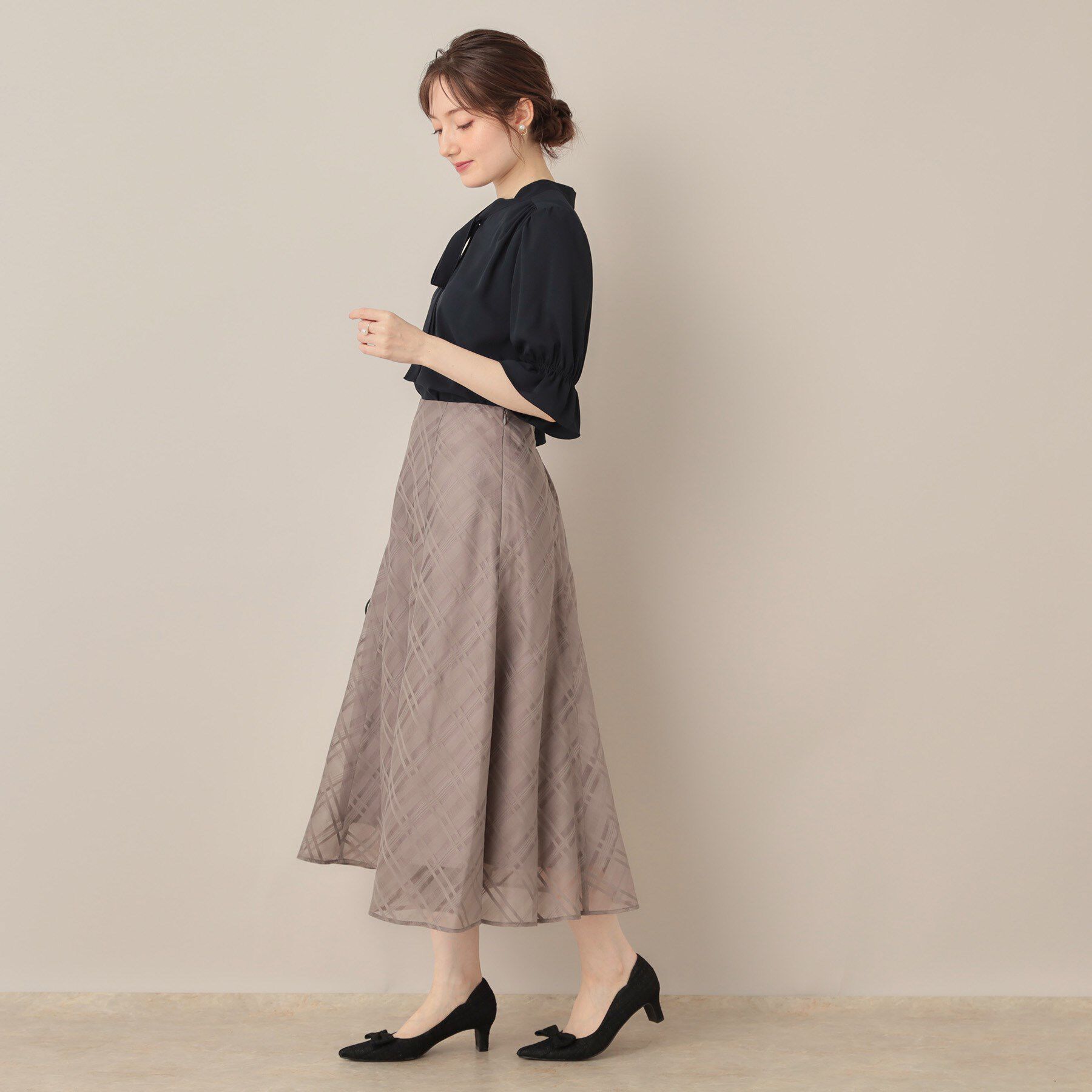 Couture broach「【大人可愛い・5分袖・通勤】デザインタイブラウス」|シャツ・ブラウス|