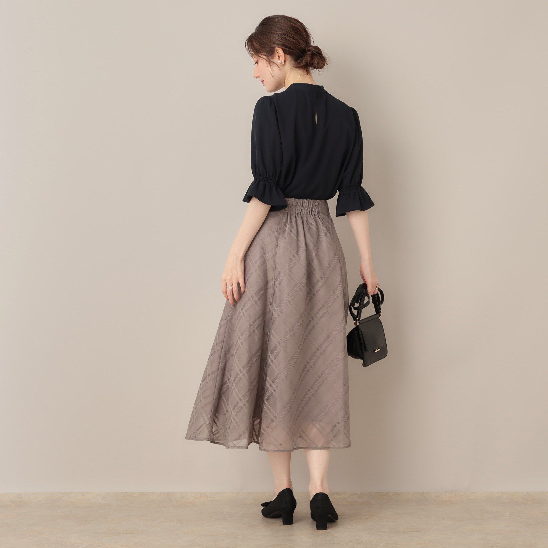 Couture broach「【大人可愛い・5分袖・通勤】デザインタイブラウス」|シャツ・ブラウス|