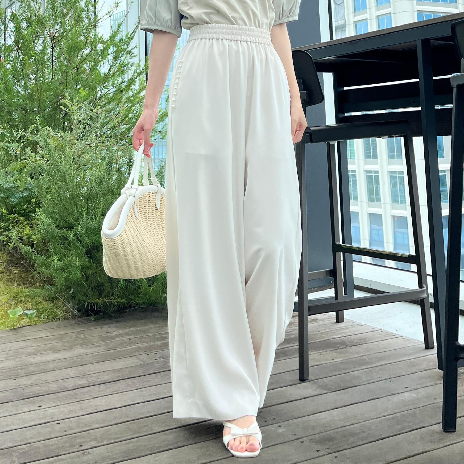 Couture broach「【マルチデザイン・楽ちん】フェイクパール リラックスワイドパンツ」|その他|