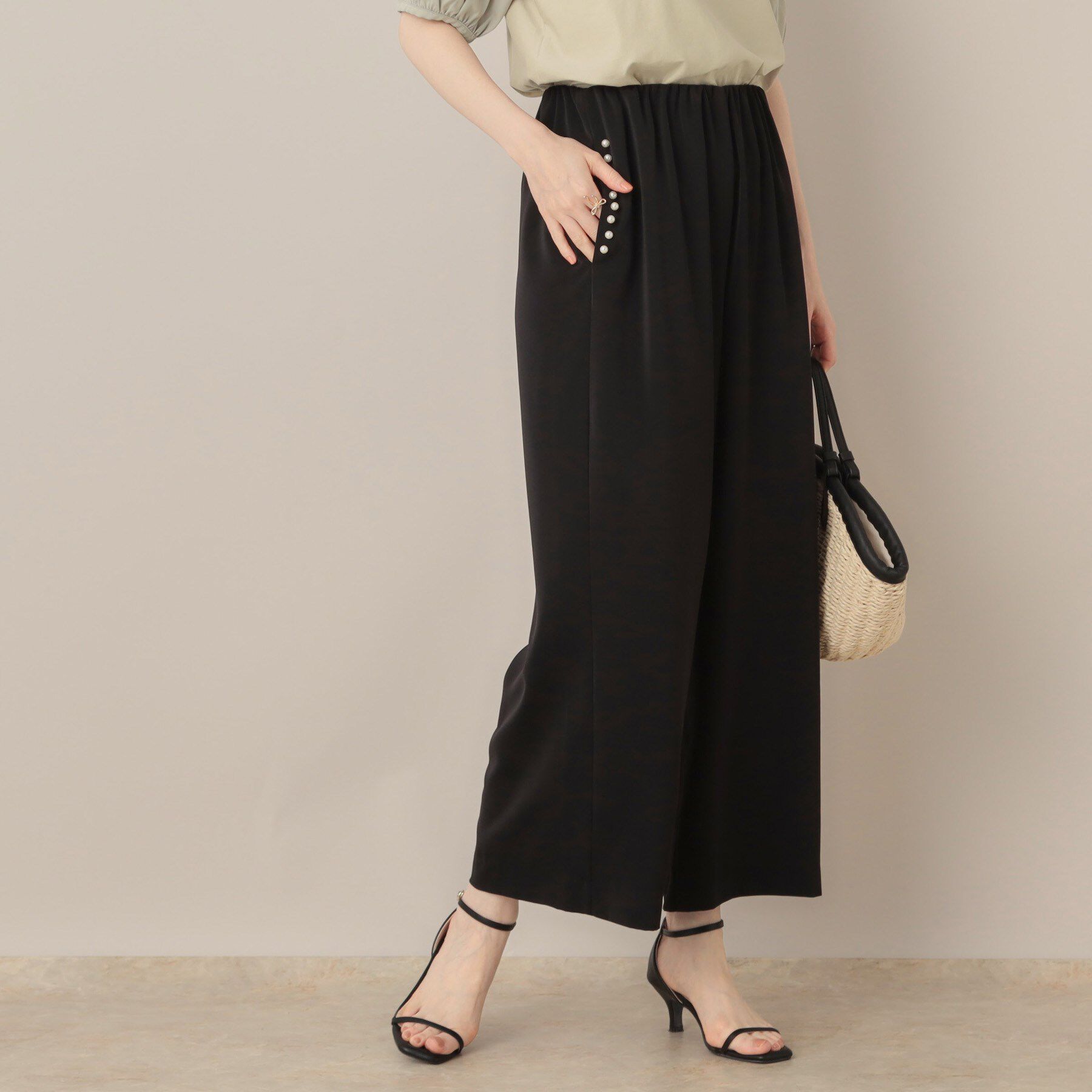 Couture broach「【マルチデザイン・楽ちん】フェイクパール リラックスワイドパンツ」|その他|