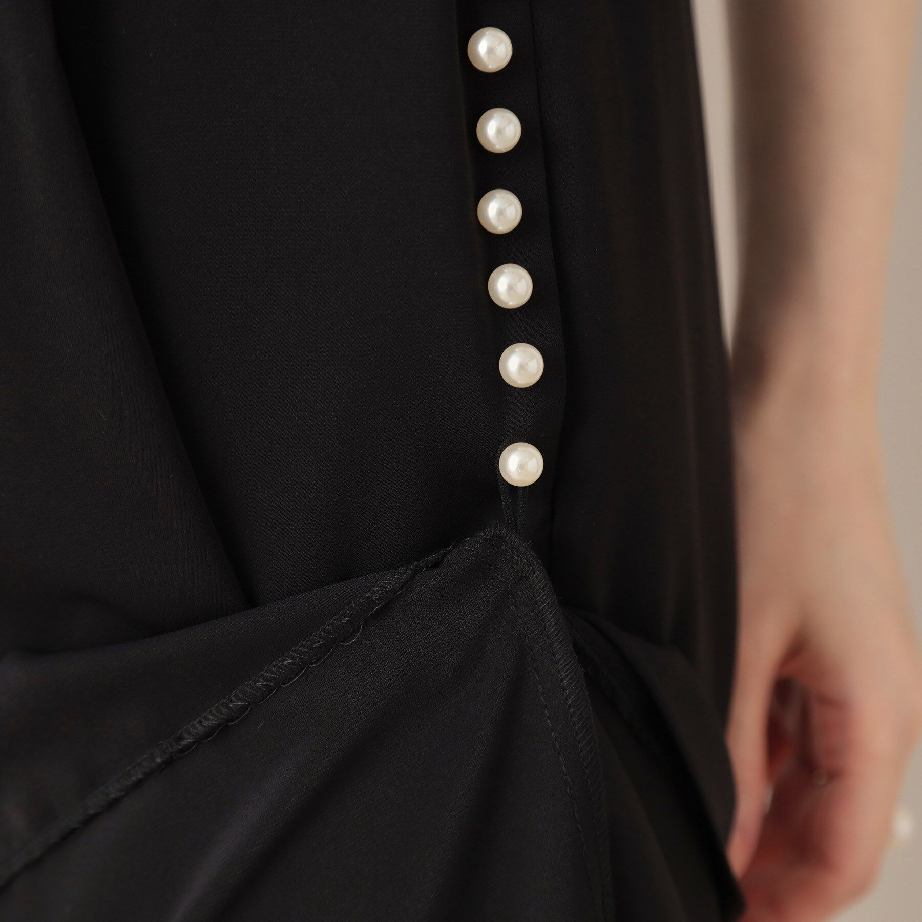 Couture broach「【マルチデザイン・楽ちん】フェイクパール リラックスワイドパンツ」|その他|