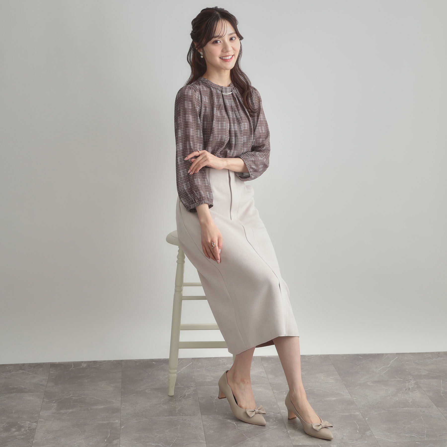 Couture broach「【洗える・ストレッチ・通勤】スエード調ダンボールIラインスカート」|スカート|ライトグレー(011