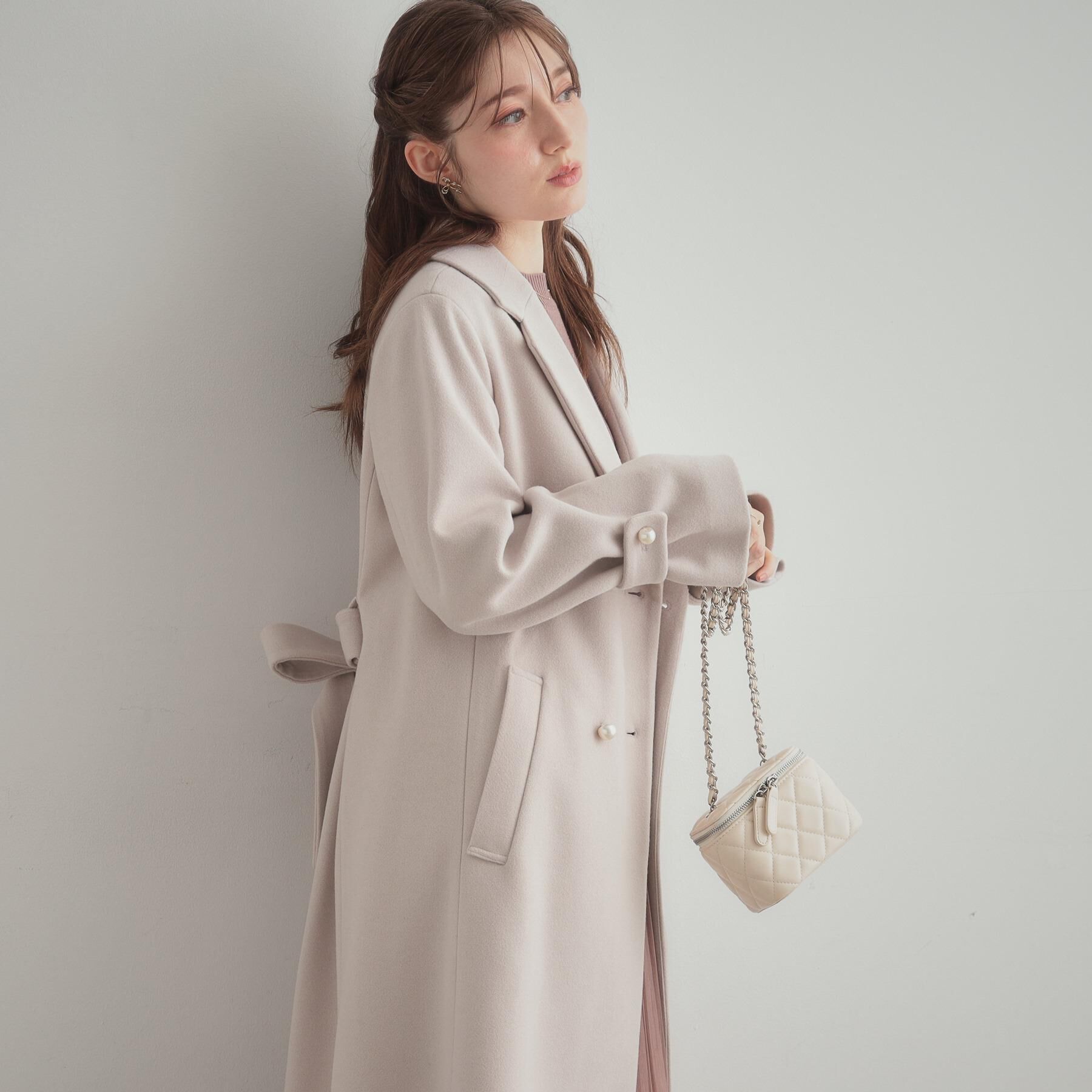 Couture broach「【大人上品・ベルト付き】パール調釦チェスターコート」|チェスターコート|