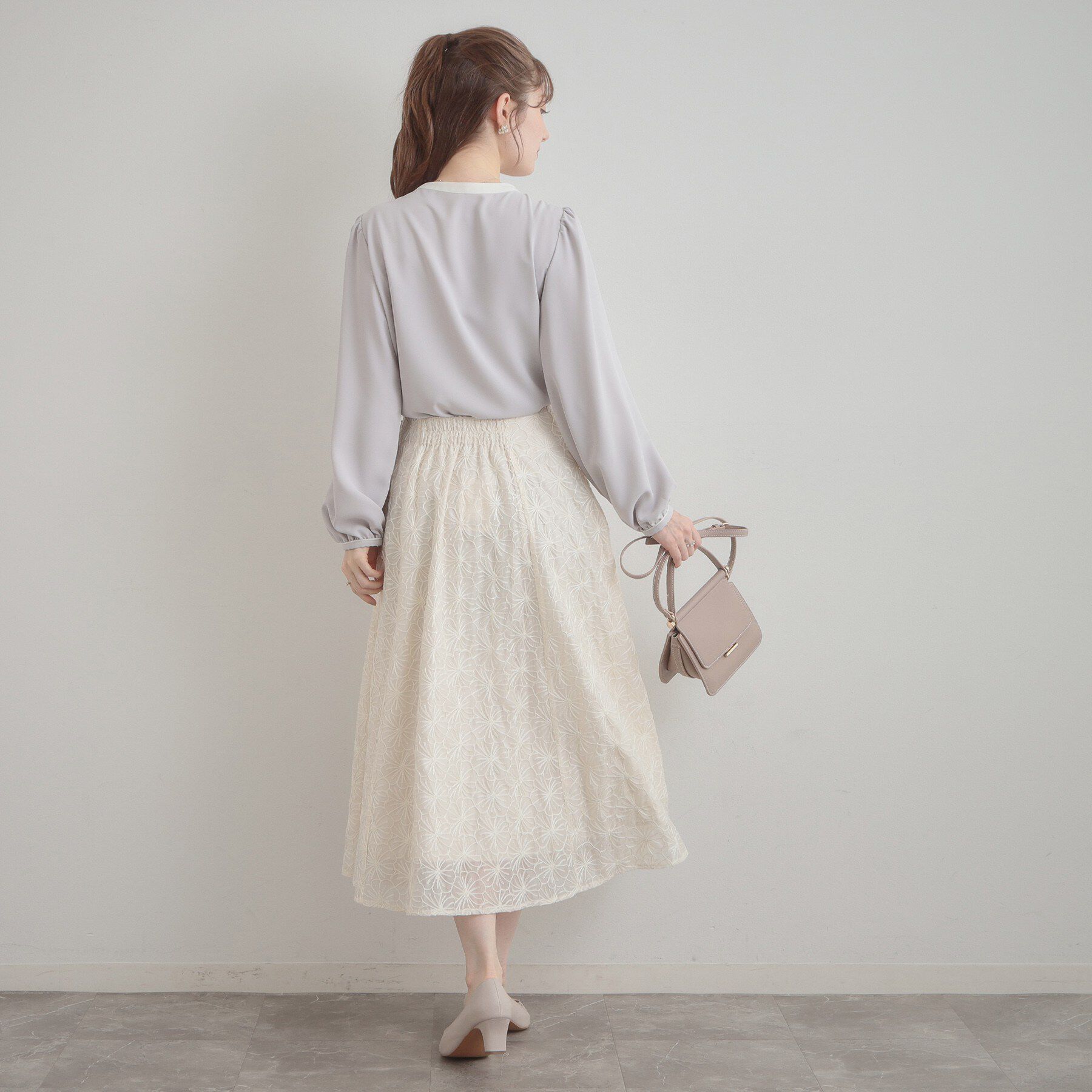 Couture broach「【洗える・ハレの日・通勤】配色 細リボンタイ ブラウス」|シャツ・ブラウス|