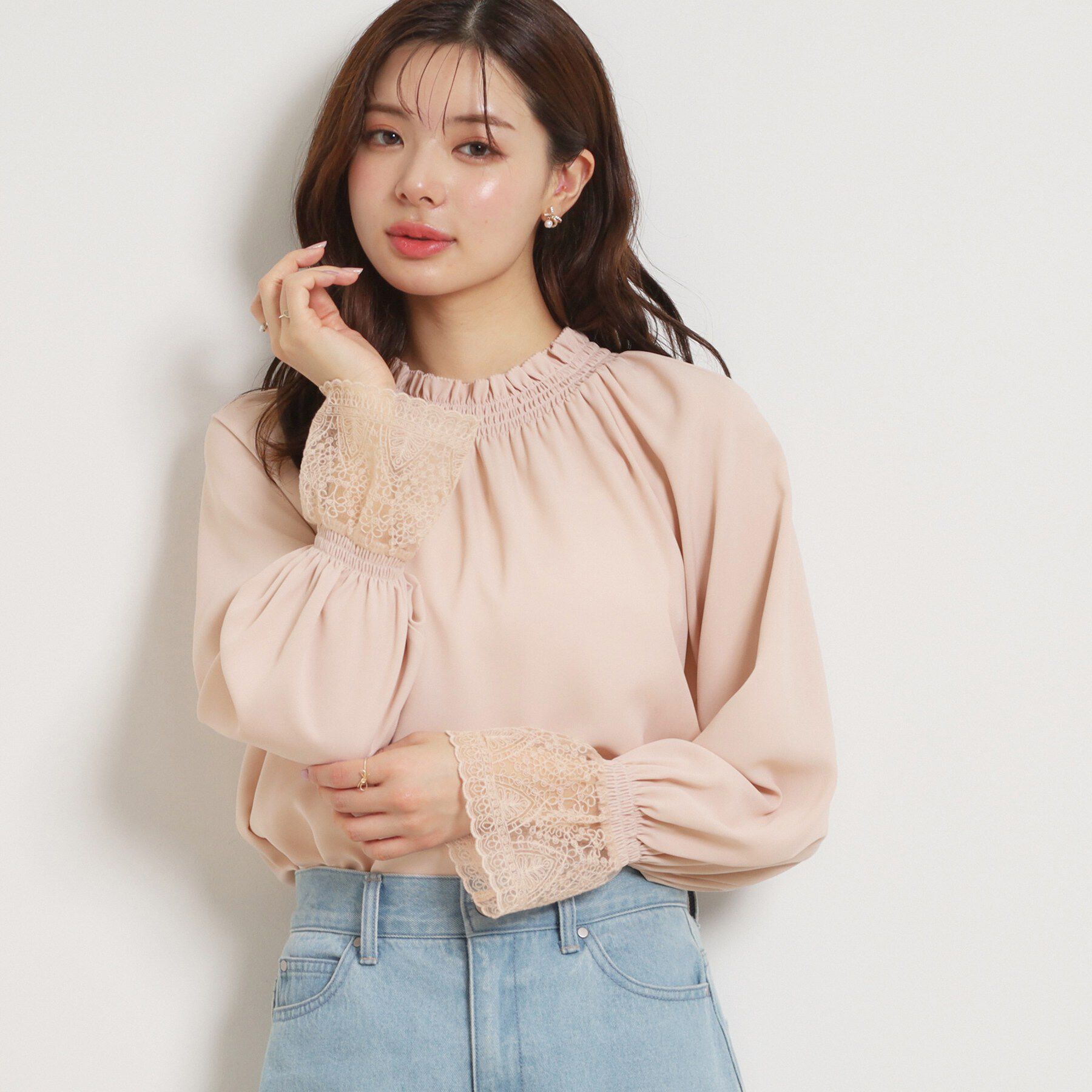 Couture broach「【通勤・着映え】レースカフス ピコシャーリング バックリボンブラウス」|シャツ・ブラウス|