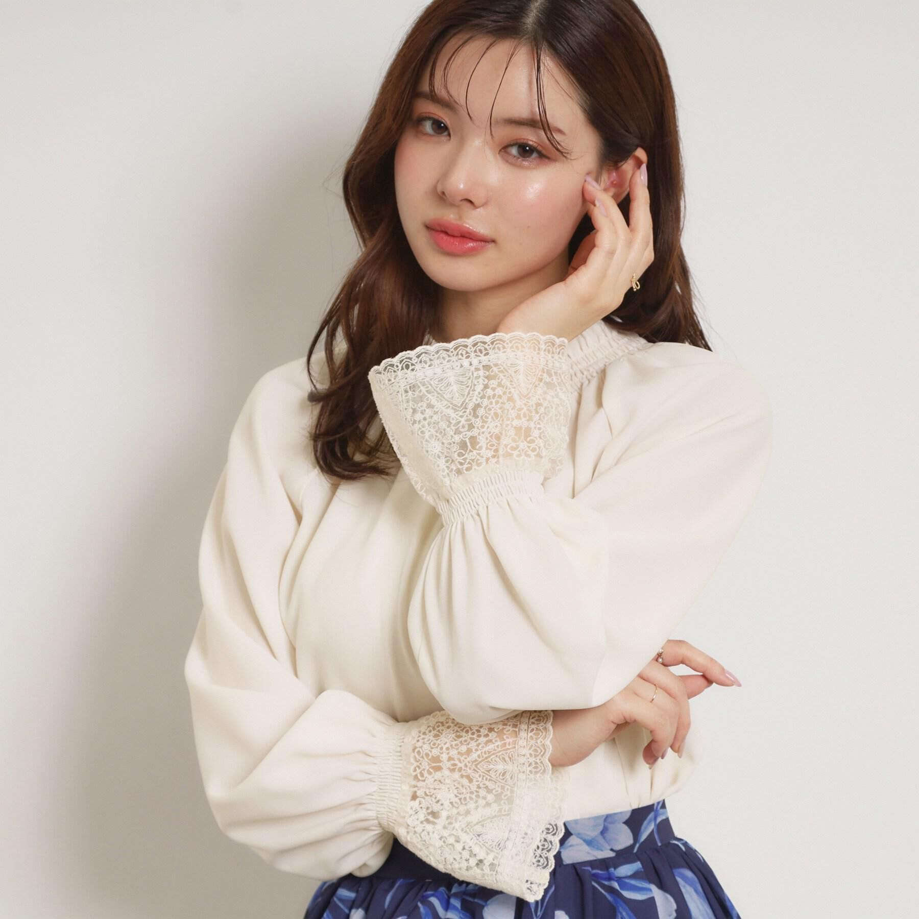 Couture broach「【通勤・着映え】レースカフス ピコシャーリング バックリボンブラウス」|シャツ・ブラウス|