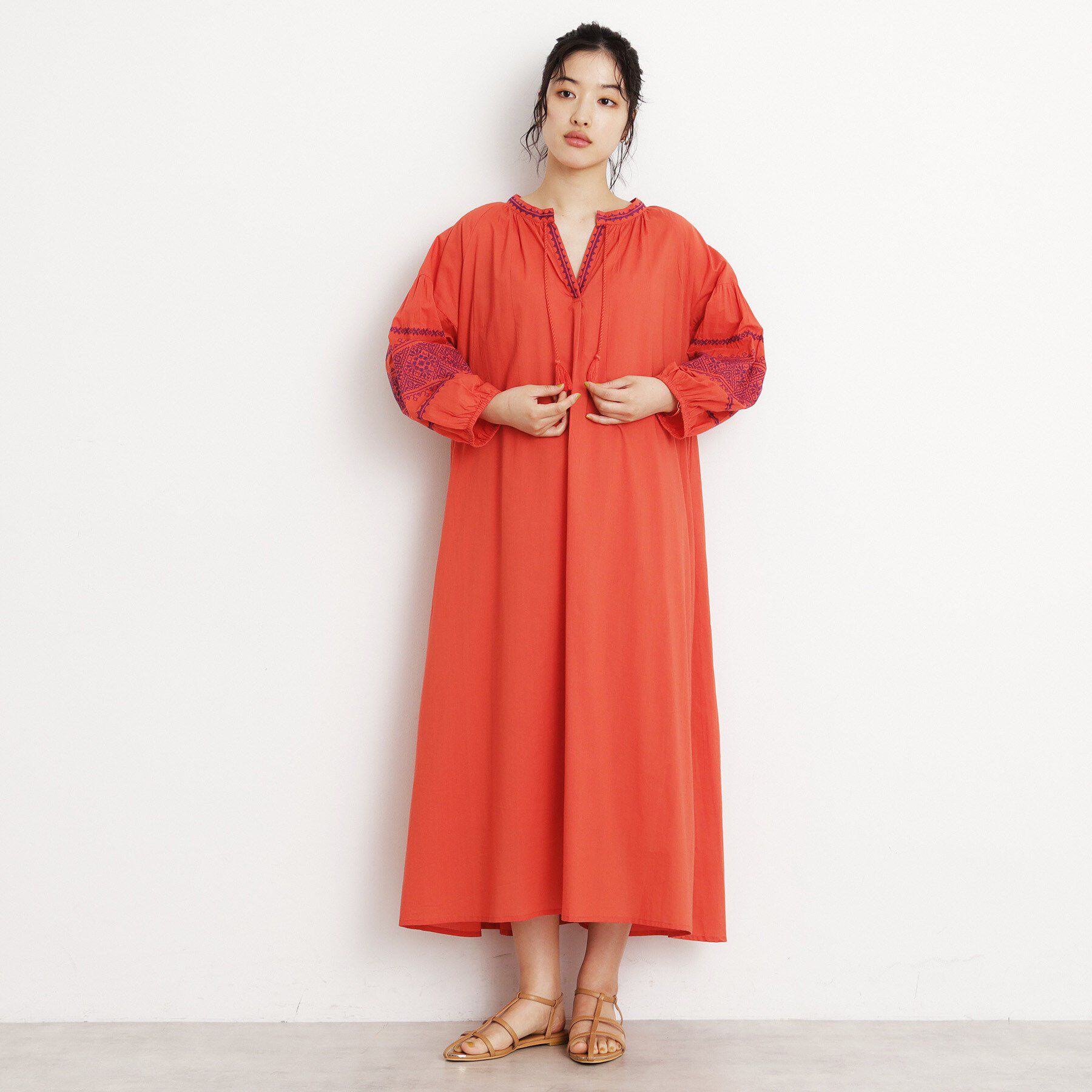 THE SHOP TK「刺繍ワンピース【洗濯機OK】」|ワンピース|オレンジ(067)