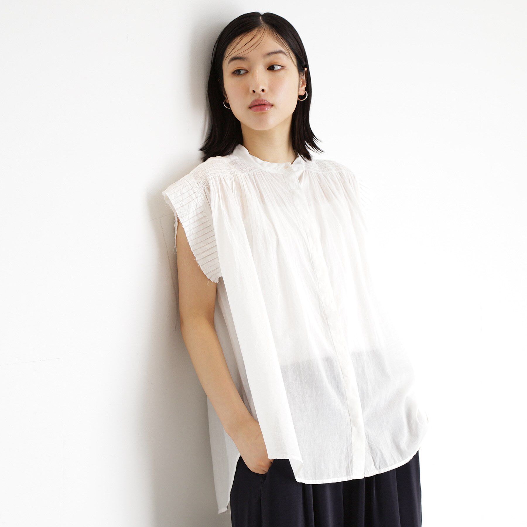 THE SHOP TK「シャーリングブラウス【洗える】」|シャツ・ブラウス|