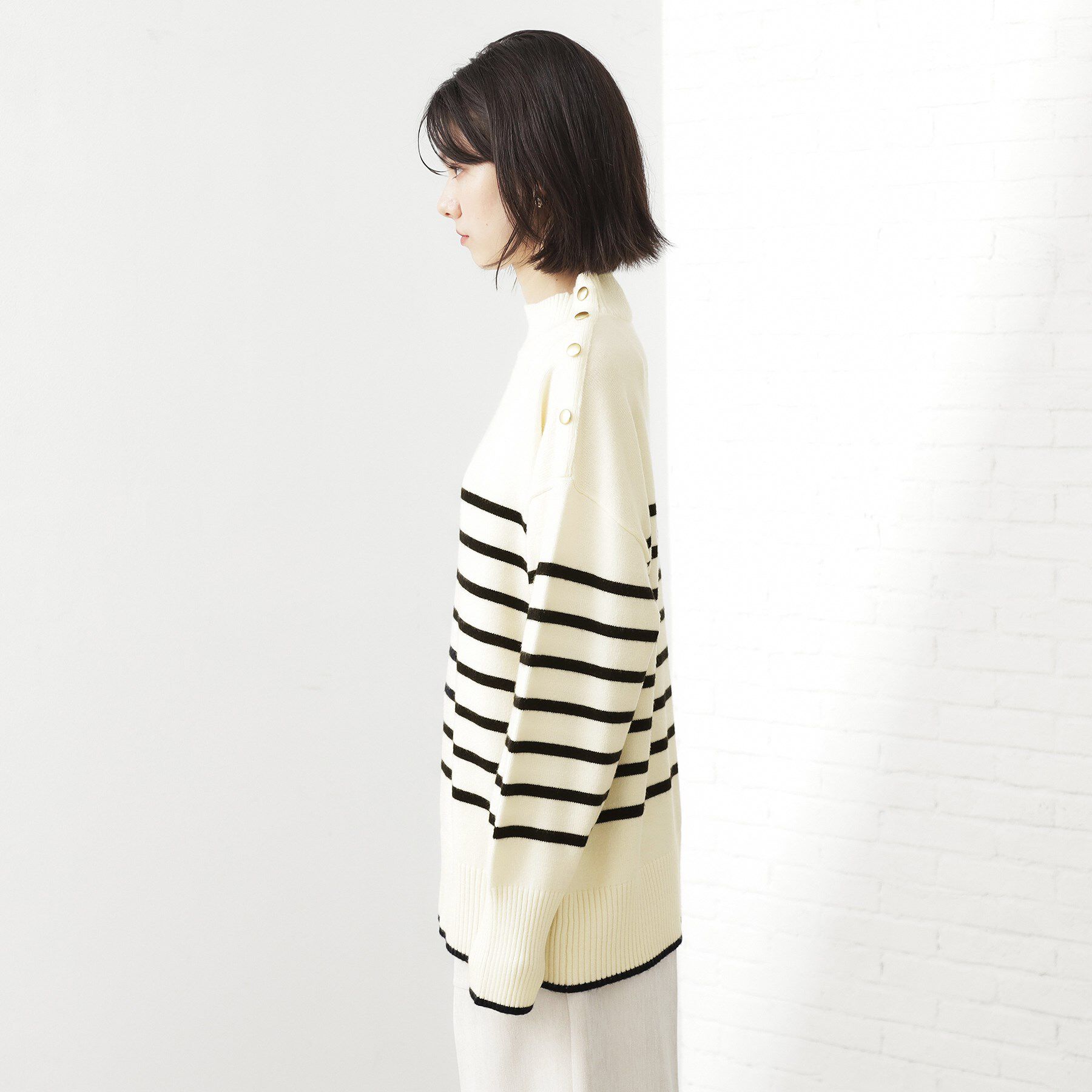 THE SHOP TK「【インしないで着られる】金ボタン ハイネックニット/毛玉になりにくい/静電気防止/洗濯機OK」|ニット・セーター|