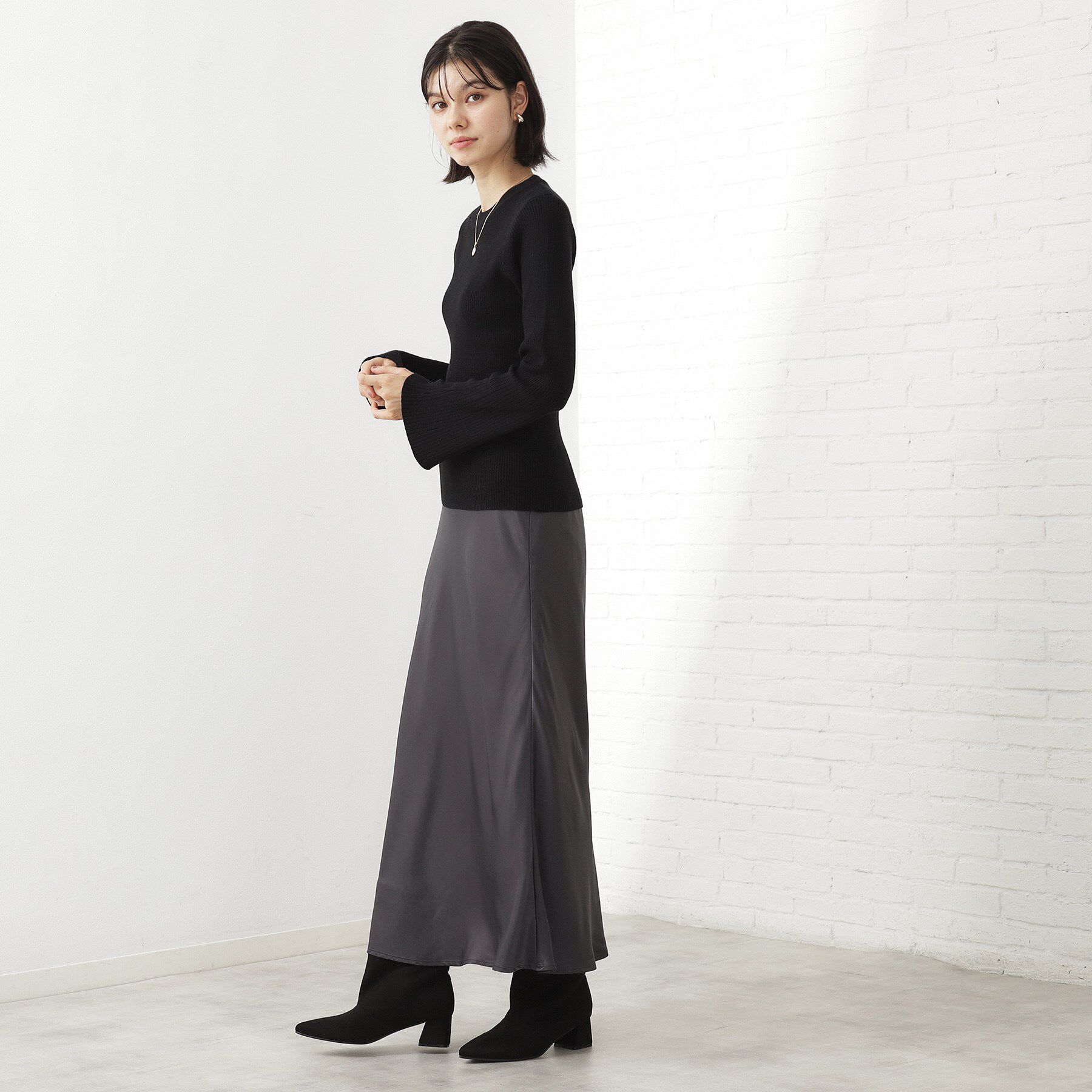 THE SHOP TK「【品よく魅せる】フレアスリーブ リブニット/毛玉になりにくい/静電気防止/洗濯機OK」|ニット・セーター|