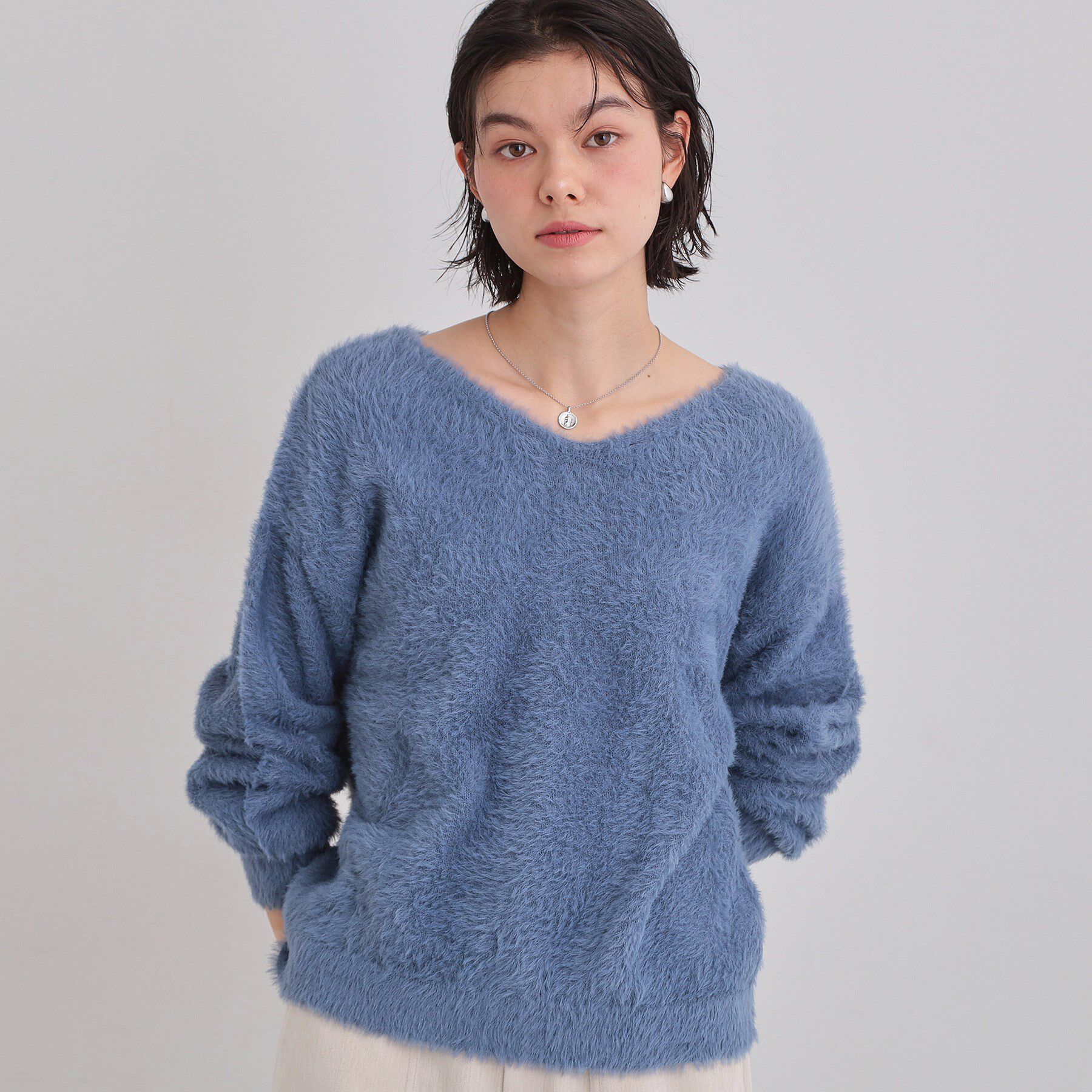THE SHOP TK「【華やかで柔らか】ふわふわフェザーニット/洗える・前後2WAY」|ニット・セーター|ブルー(092)