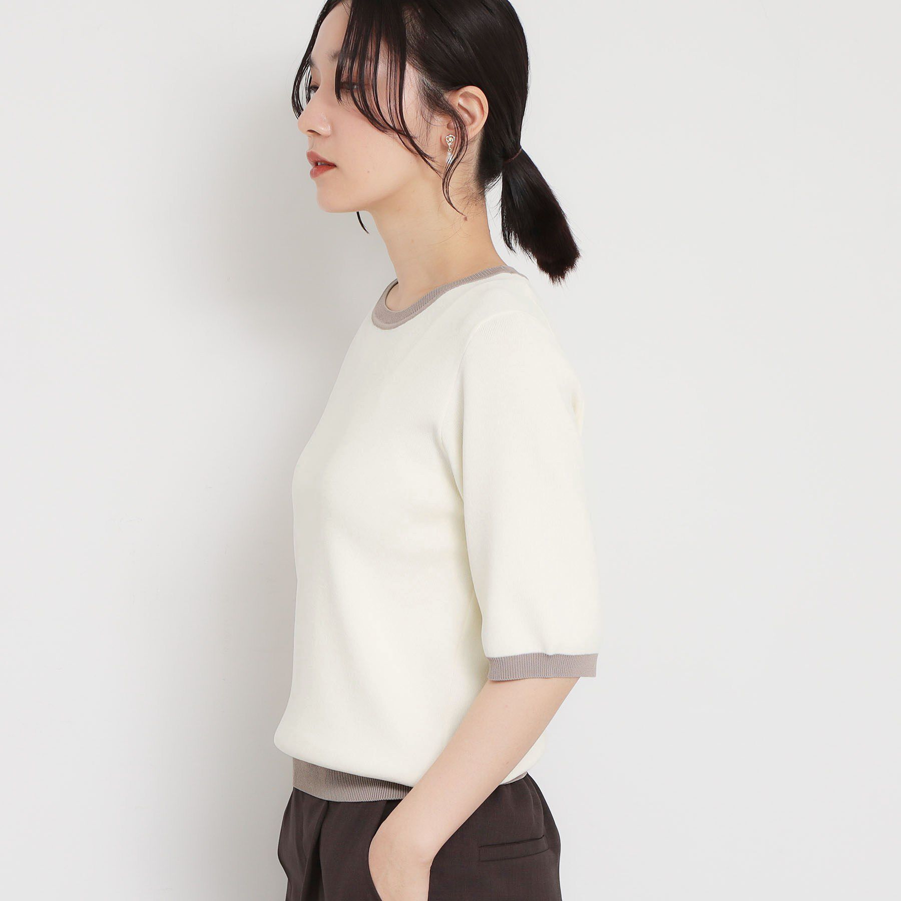 THE SHOP TK「【接触冷感/洗濯機OK/毛玉になりにくい/UV】さりげないラインで品よく映える 配色5分袖ニット」|ニット・セーター|