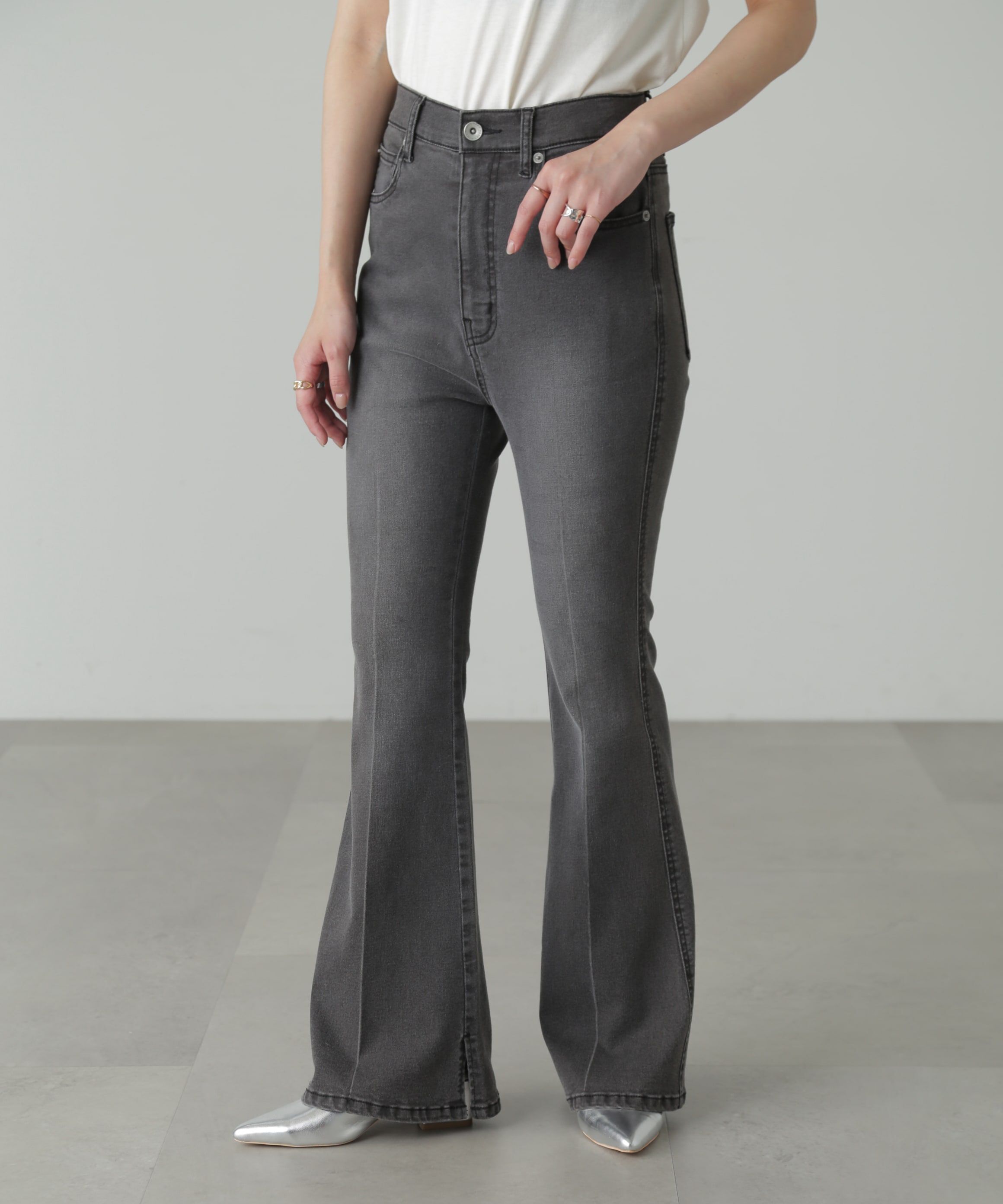  「[低身長サイズ/Sシリーズ]内スリットベルボトムデニムパンツ」|その他|