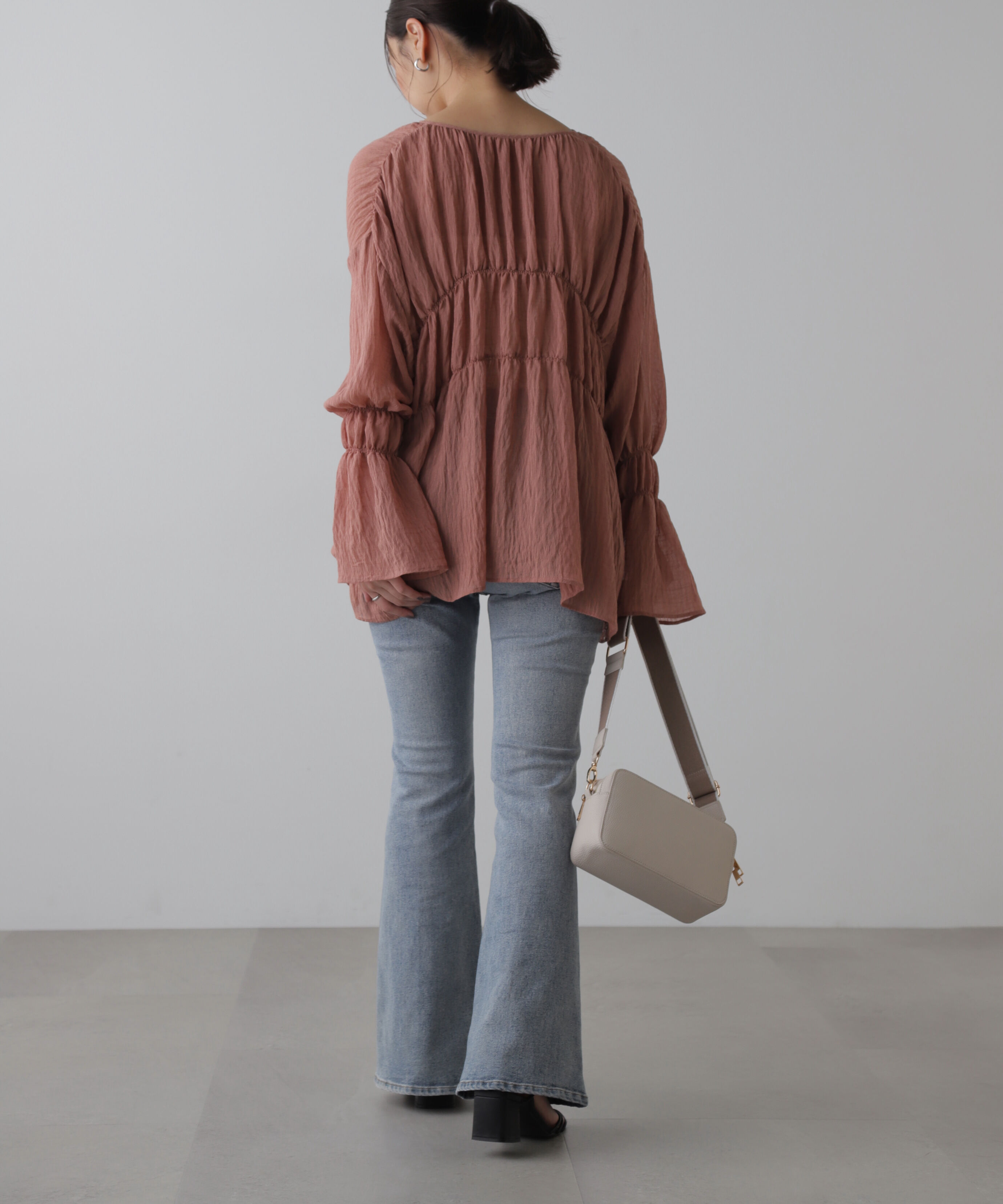  「シャーリングドロストチュニックブラウス」|シャツ・ブラウス|