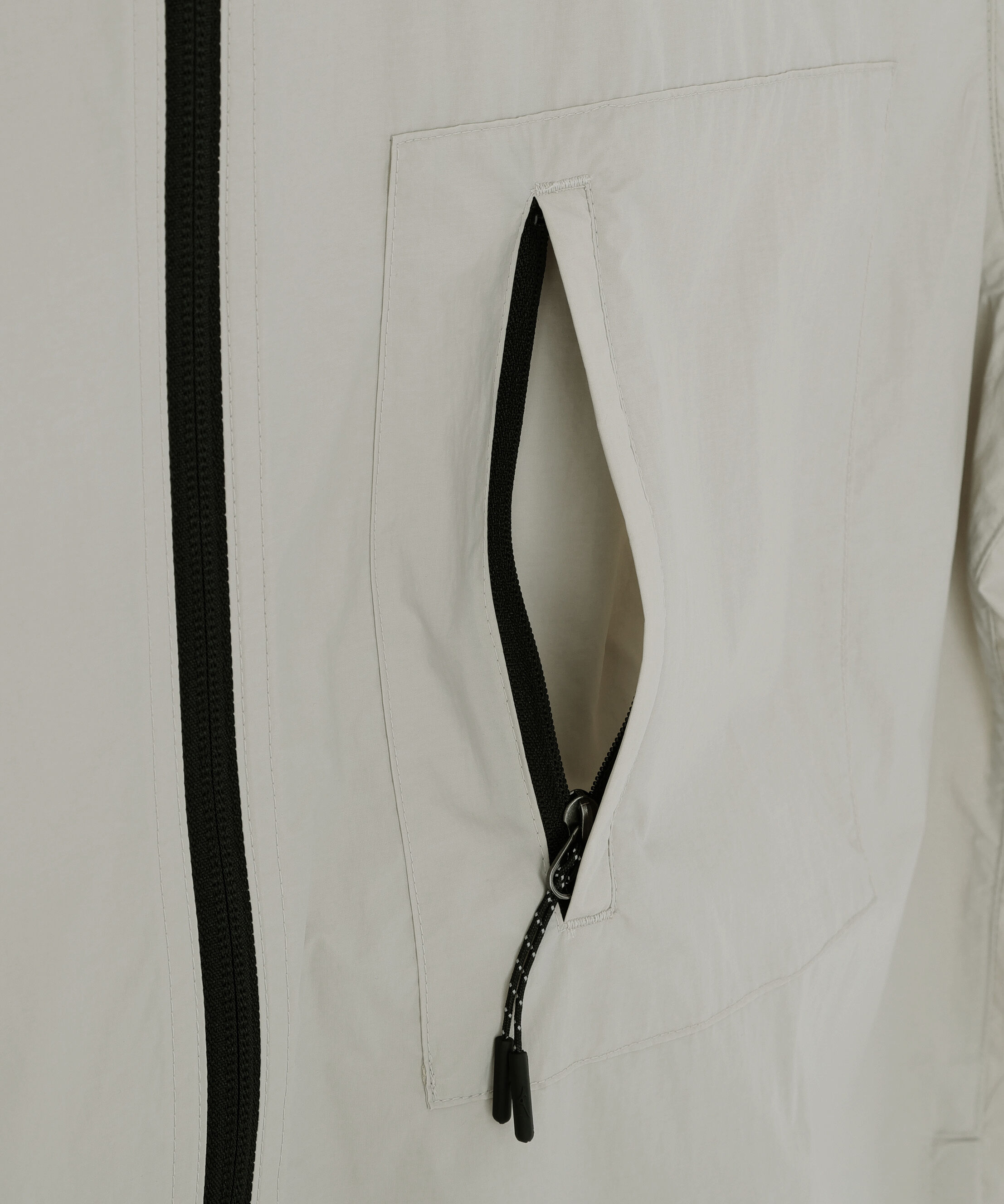  「WATER REPELLENT LIGHTWEIGHT NYLON POPLIN SHIRT」|Tシャツ・カットソー|