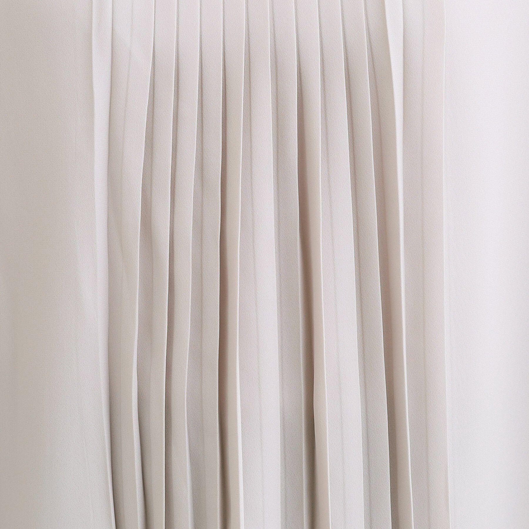 SHOO･LA･RUE「【洗濯機可/S-3L】女性らしさとすっきり見えを叶える フロントプリーツブラウス」|シャツ・ブラウス|