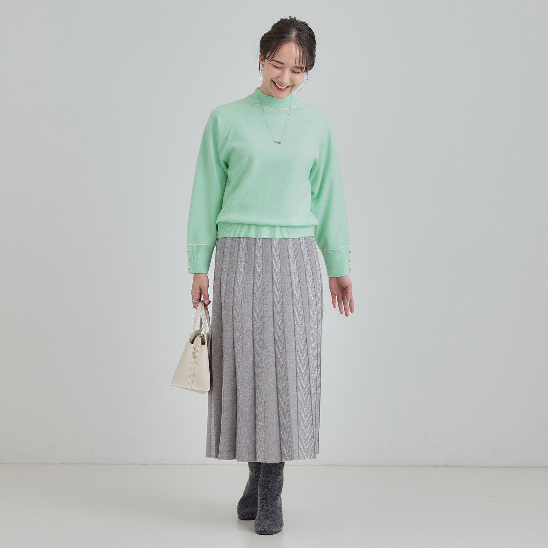 SHOO･LA･RUE「【洗濯機可/吸湿発熱】チクチクしにくいもちもちハイネックニット」|ニット・セーター|