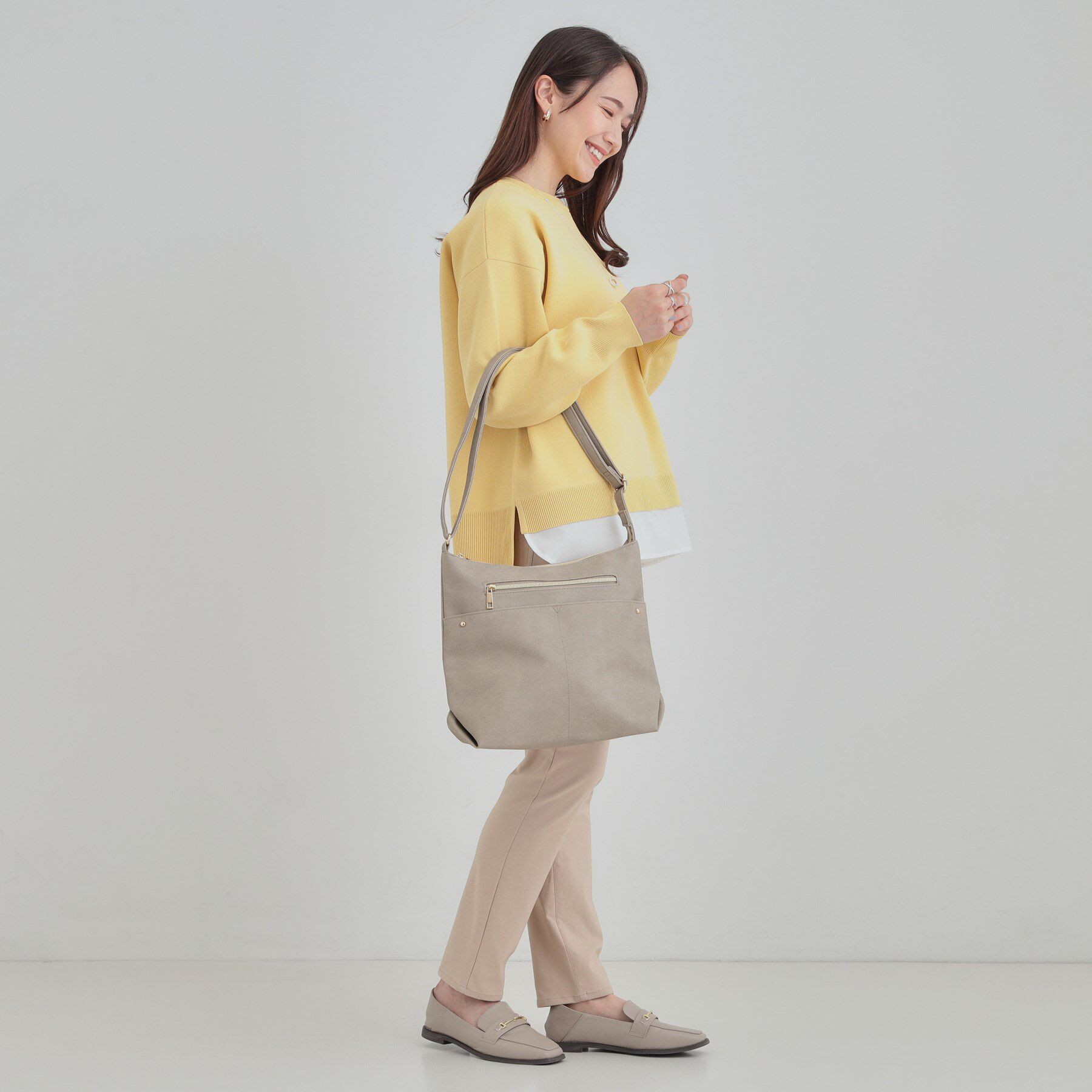 SHOO･LA･RUE「【選べる6色】フロントWポケットショルダーバッグ」|ショルダー・メッセンジャー|