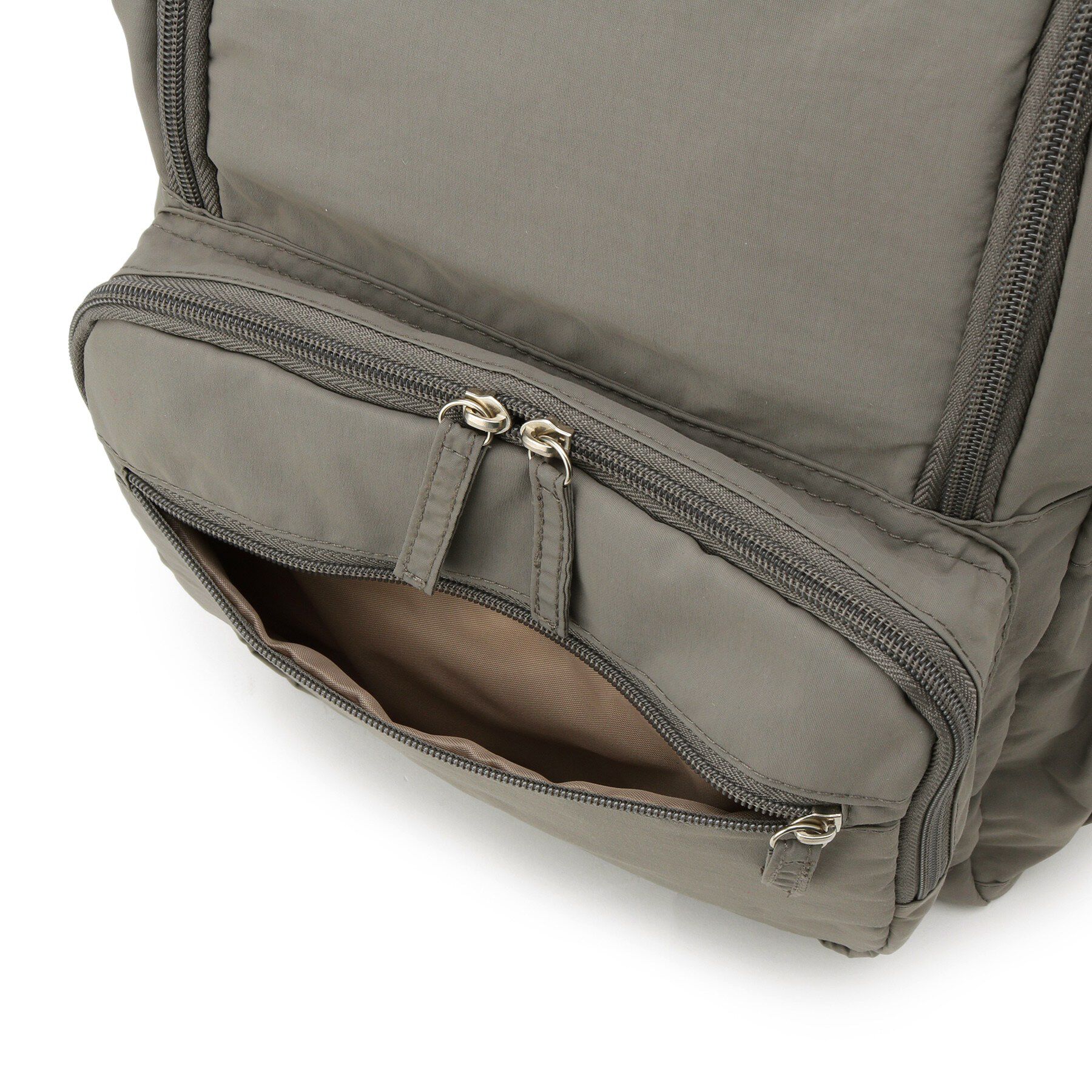 SHOO･LA･RUE「【撥水/A4サイズ可】他ポケットでらくらく整理整頓 13ポケットバックパック」|リュック|