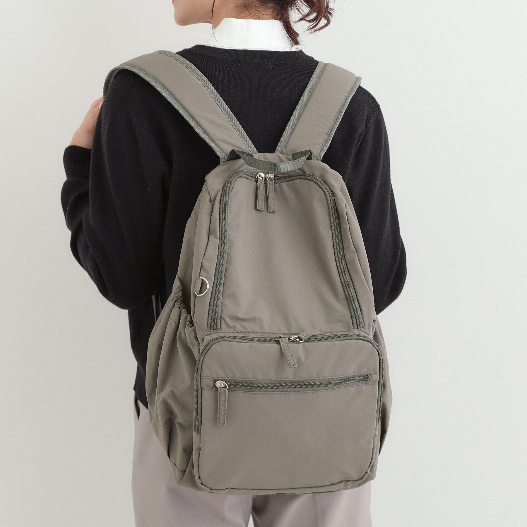 SHOO･LA･RUE「【撥水/A4サイズ可】他ポケットでらくらく整理整頓 13ポケットバックパック」|リュック|