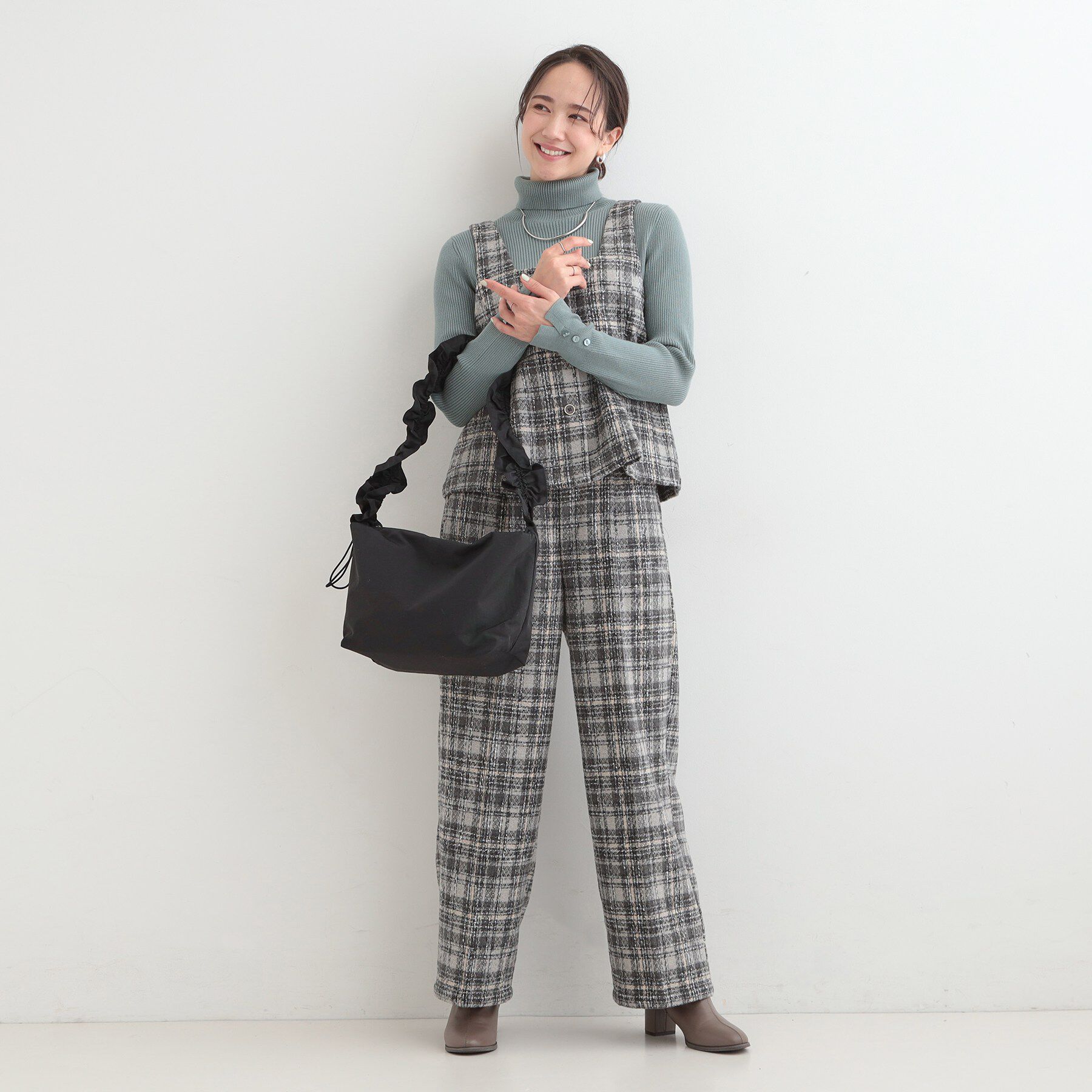 SHOO･LA･RUE「【撥水】ドロストギャザーショルダーバッグ」|ショルダー・メッセンジャー|