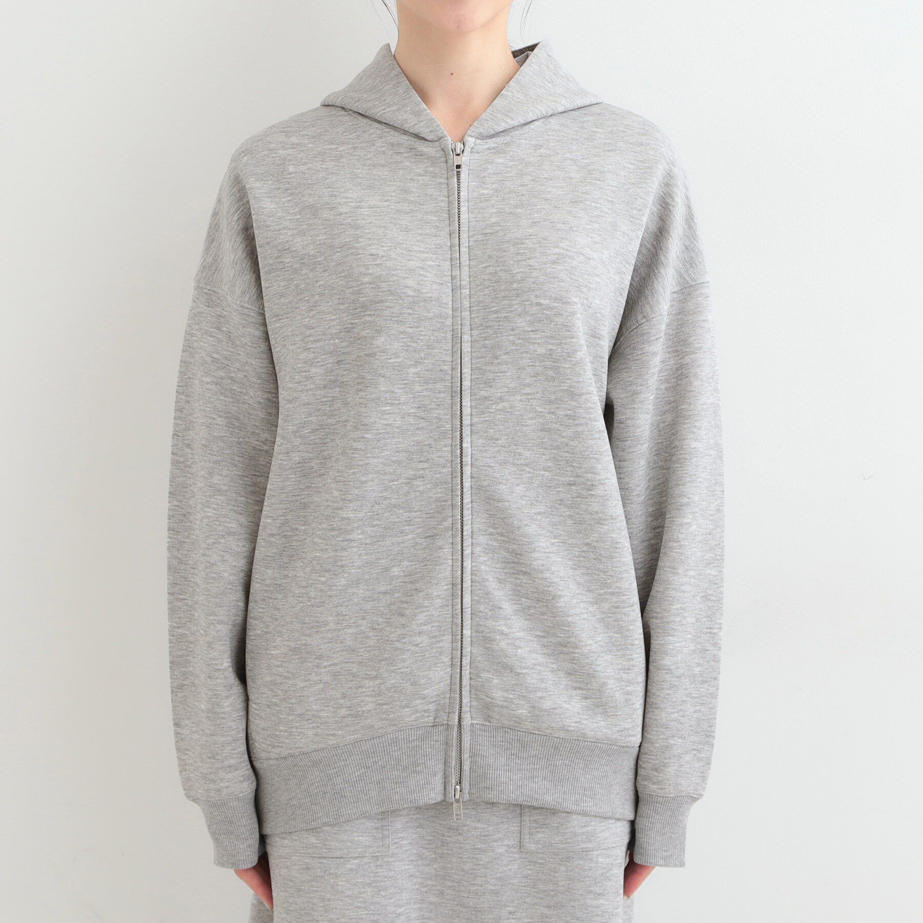 SHOO･LA･RUE「【セットアップ可/S-LL/なめらかタッチ】大人カジュアルスタイルに ZIPパーカ」|パーカー|