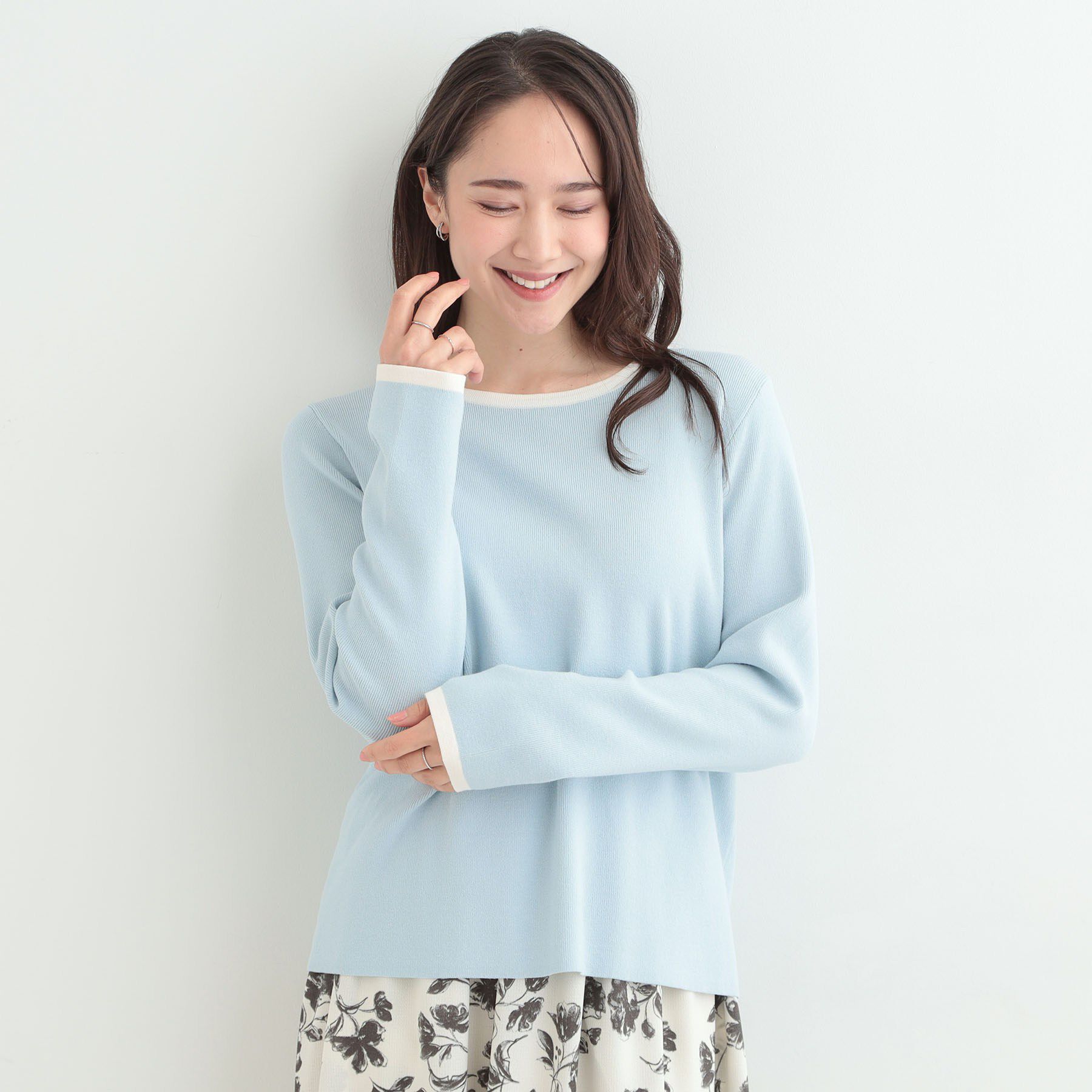 SHOO･LA･RUE「【洗濯機可/S-LL/アンサンブル可】すっきりと好印象 配色クルーネックニット」|ニット・セーター|