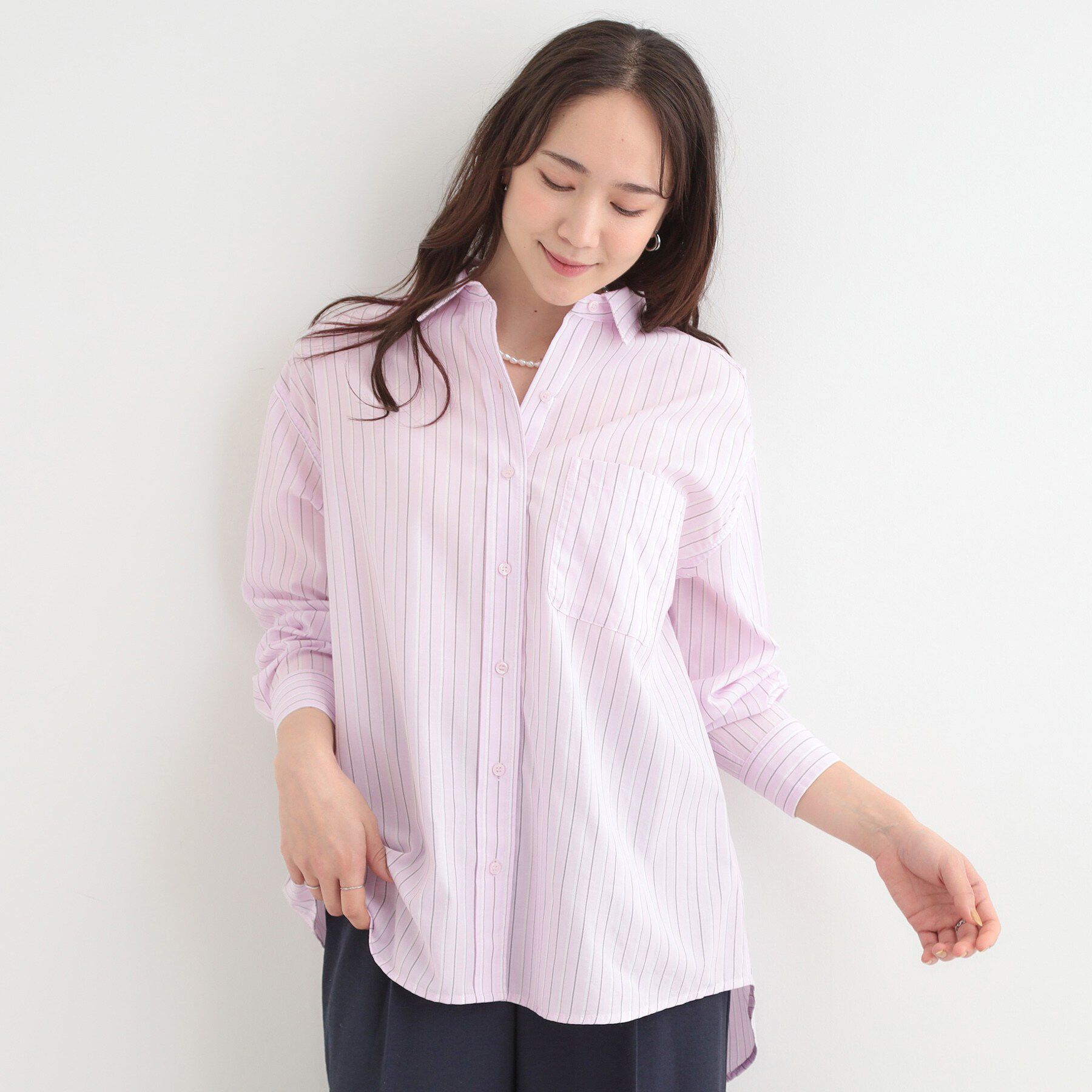 SHOO･LA･RUE「【選べる色・柄/S-LL】通年使える レギュラーカラーシャツ」|シャツ・ブラウス|