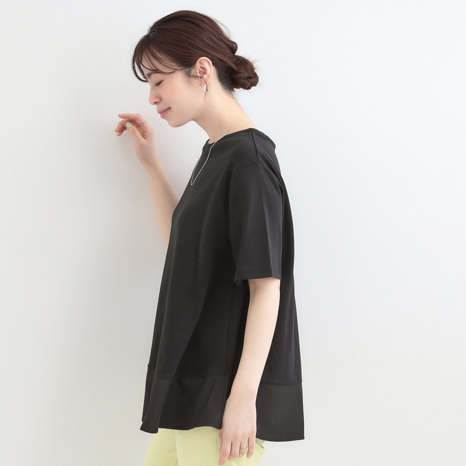 SHOO･LA･RUE「【接触冷感/UVカット/抗菌防臭】体型カバーも叶う　裾切り替えAライントップス」|Tシャツ・カットソー|