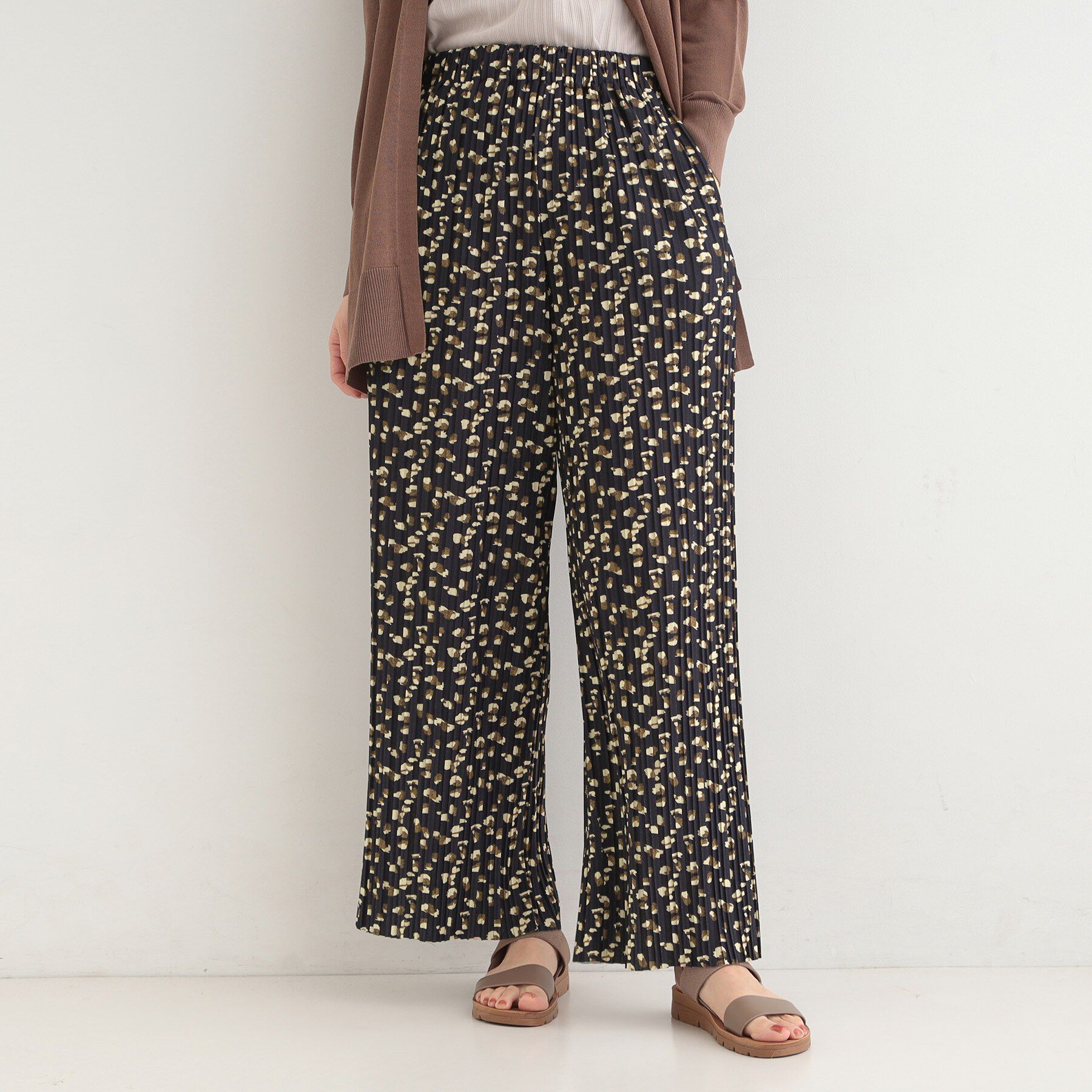 SHOO･LA･RUE「【S-LL/柄が選べる】ウエストゴムでらくちん 上品な光沢感　大人プリーツイージーパンツ」|その他|