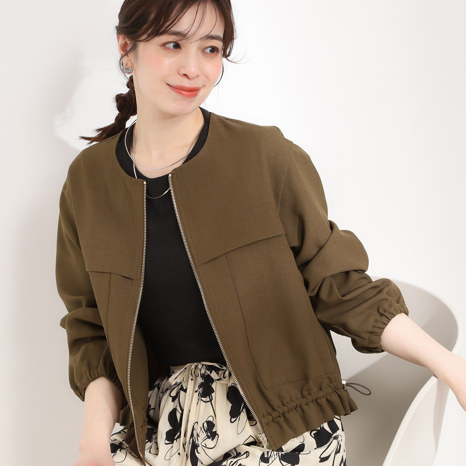 SHOO･LA･RUE「【S-LL】スタイルアップを叶える　大人のドロストブルゾン」|ブルゾン・スタジャン|ブラウン(043)