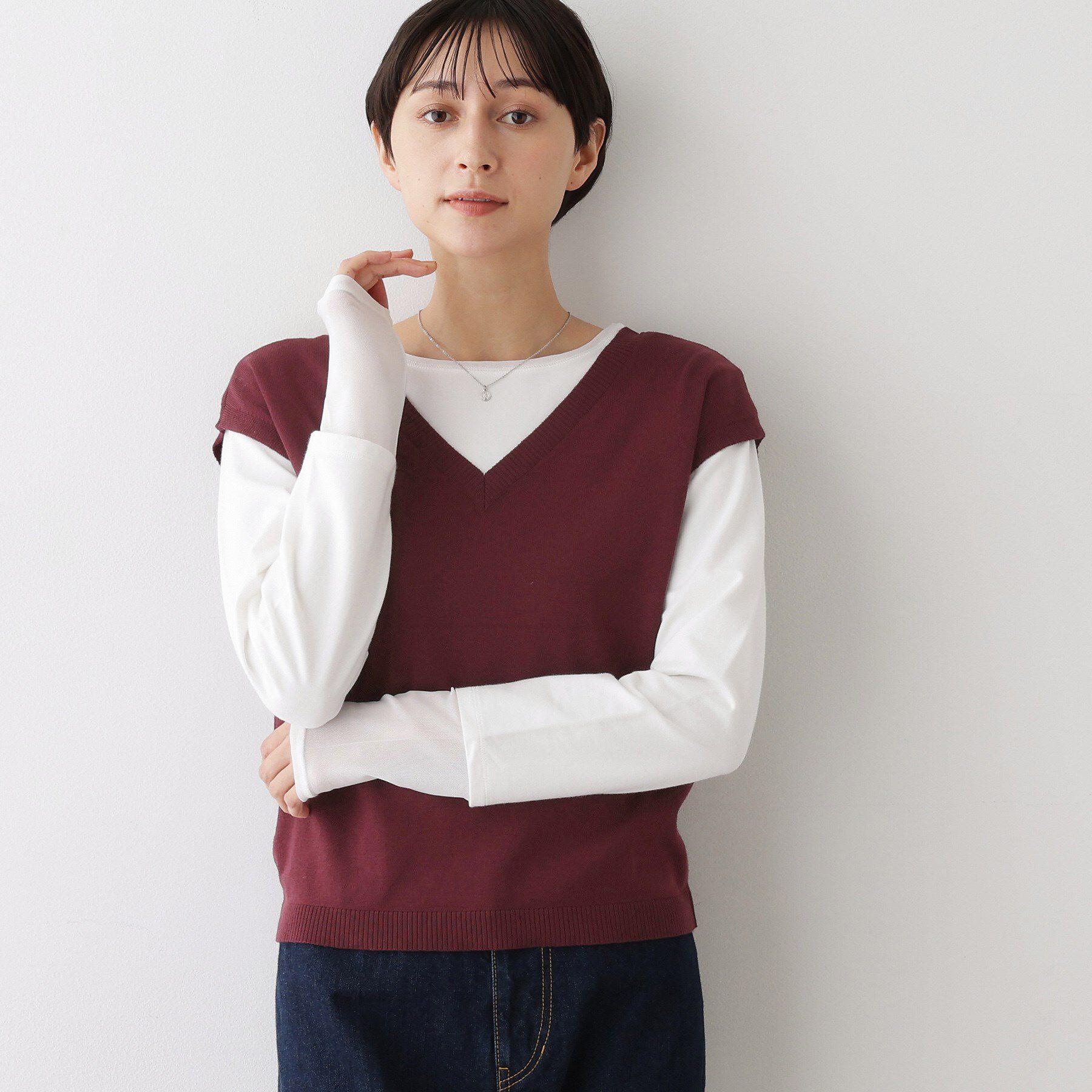 Dessin「【2点セット/3WAY/洗える】ノースリーブインナー付きVネックショート丈ニット」|ニット・セーター|