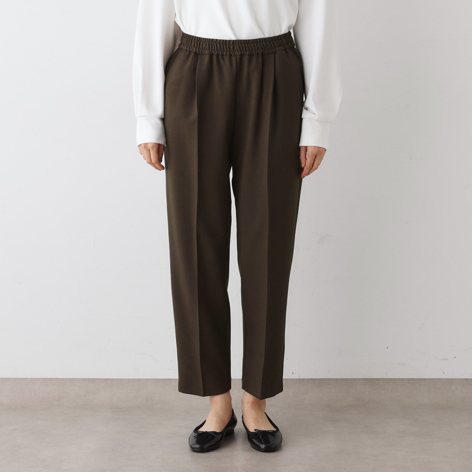 Dessin「【ウエストゴム・洗える】コンフォートテーパードパンツ」|その他|