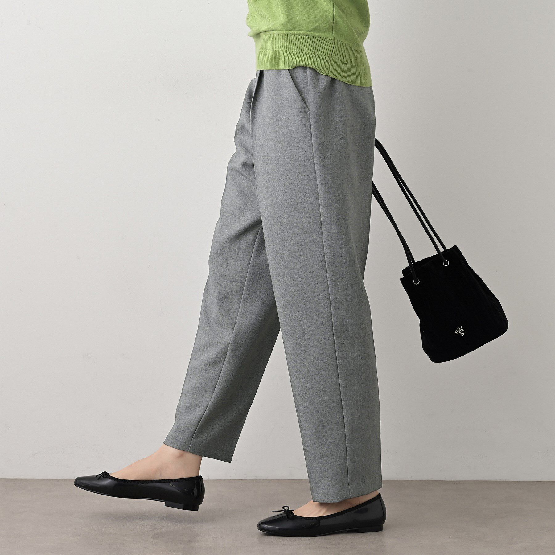 Dessin「【ウエストゴム/裏地付き】コンフォートテーパードパンツ」|その他|