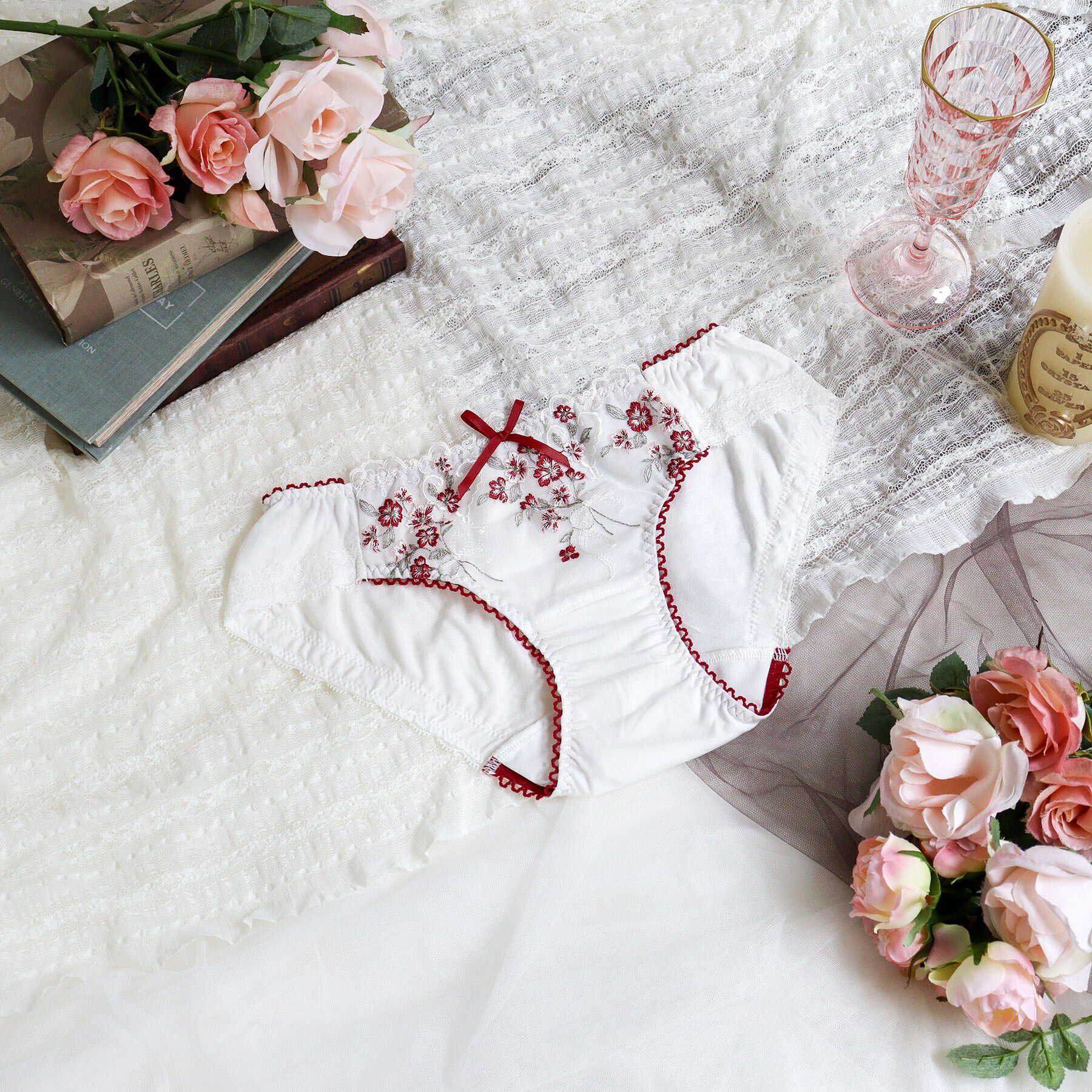 Risa Magli「リア サニタリーショーツ」|インナー|アイボリー(004)