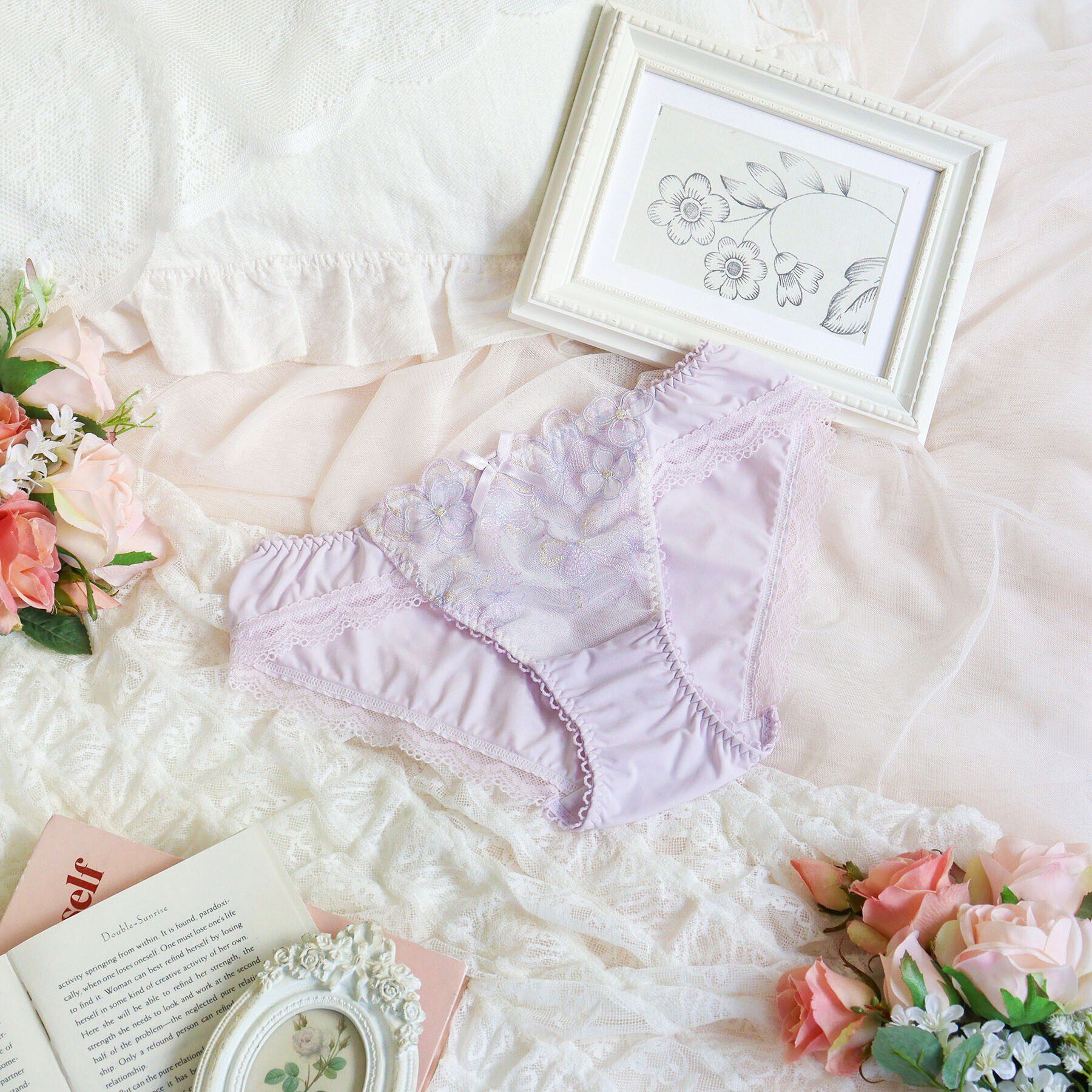 Risa Magli「マティア ノーマルショーツ」|インナー|ラベンダー(080)