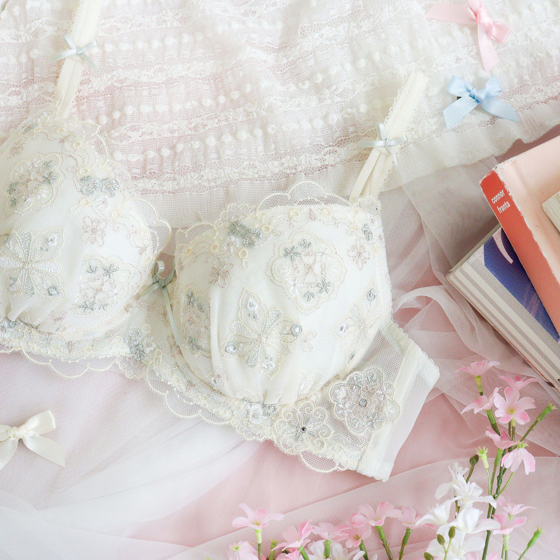 Risa Magli「キャシー ブラジャー （G-H） ＜バストアップタイプ＞」|インナー|