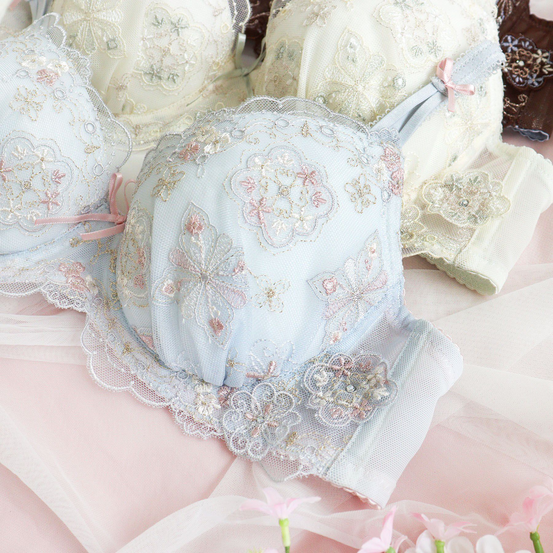 Risa Magli「キャシー ブラジャー （G-H） ＜バストアップタイプ＞」|インナー|