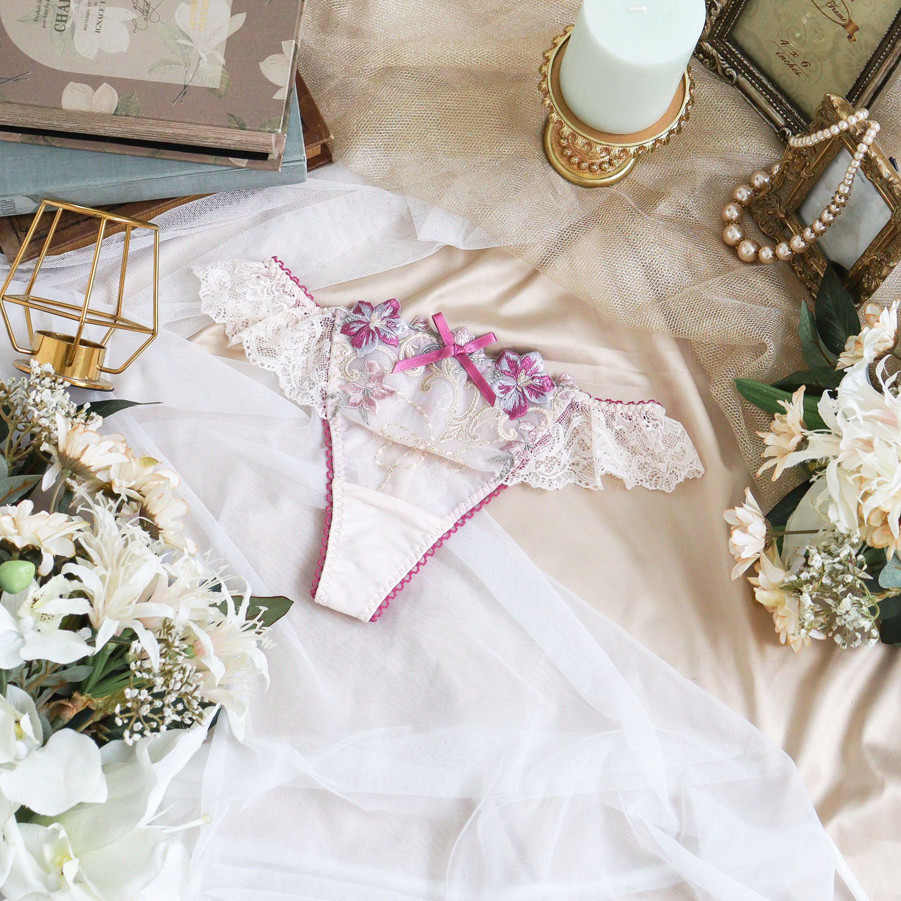 Risa Magli「ヴァネッサ Tバック」|インナー|ピンク(071)