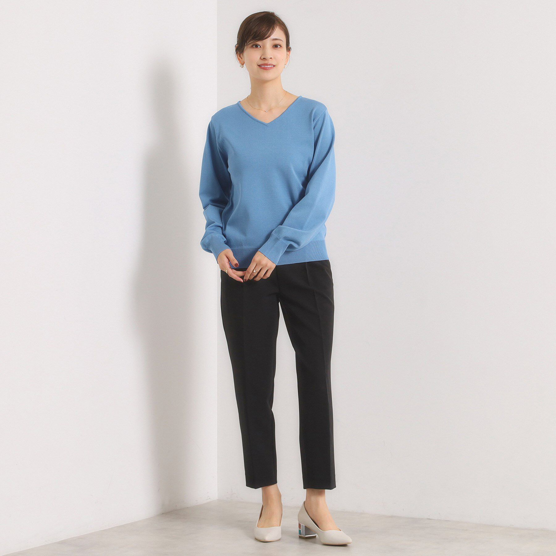 ITS&rsquo;DEMO「【縮みに強い／洗濯機OK】Vネックニットプルオーバー」|ニット・セーター|