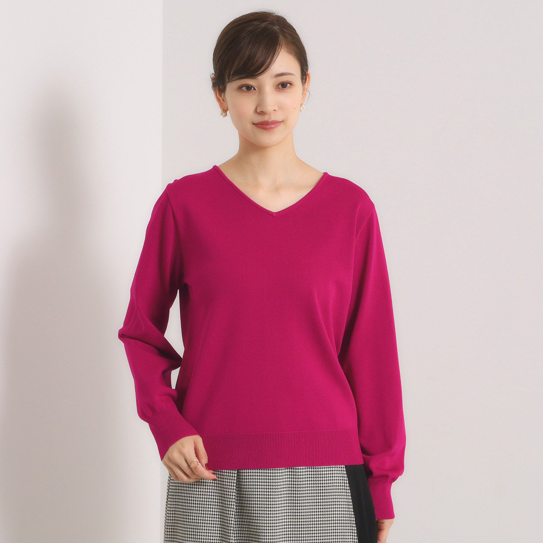 ITS&rsquo;DEMO「【縮みに強い／洗濯機OK】Vネックニットプルオーバー」|ニット・セーター|