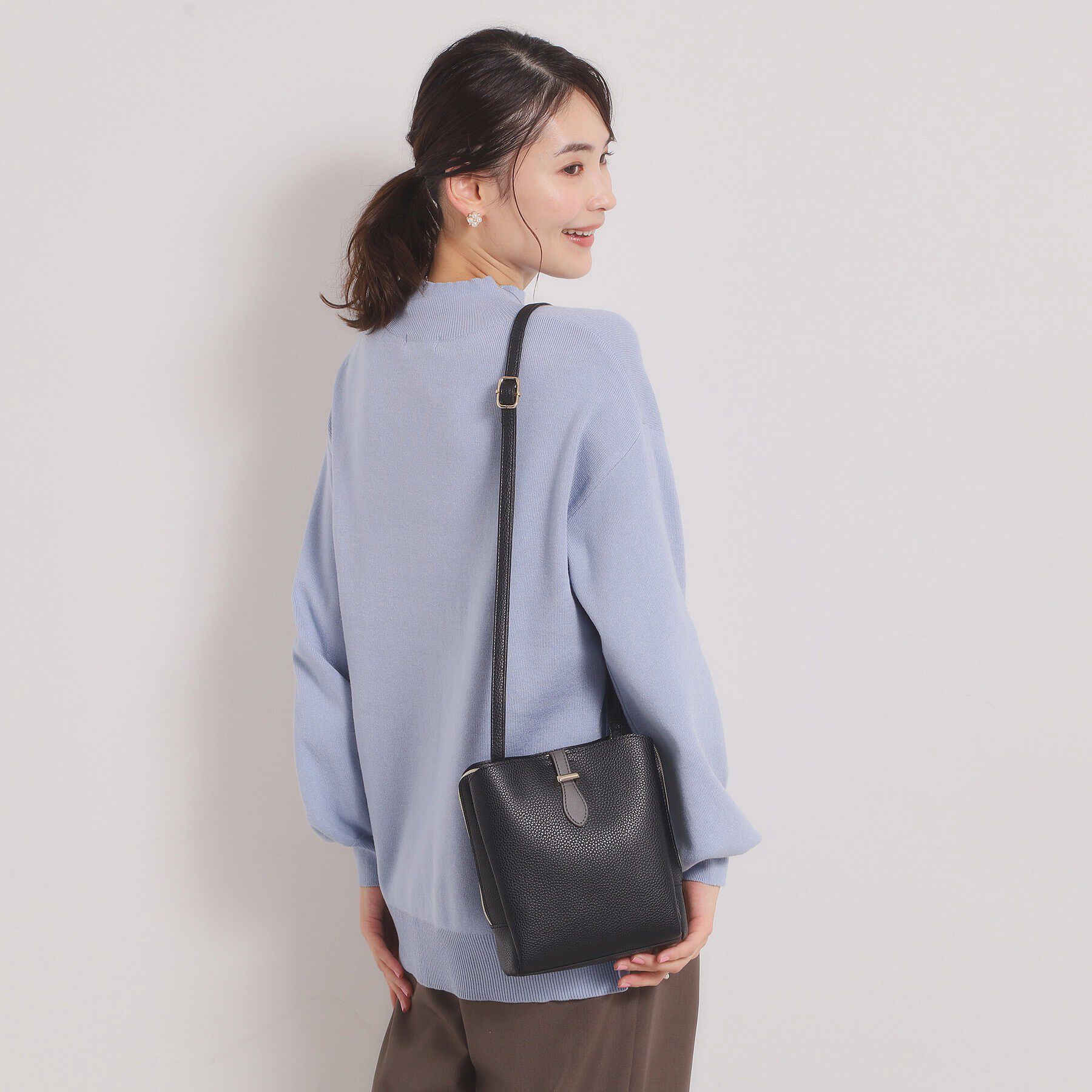 ITS&rsquo;DEMO「ベルト三層ミニショルダー」|ショルダー・メッセンジャー|