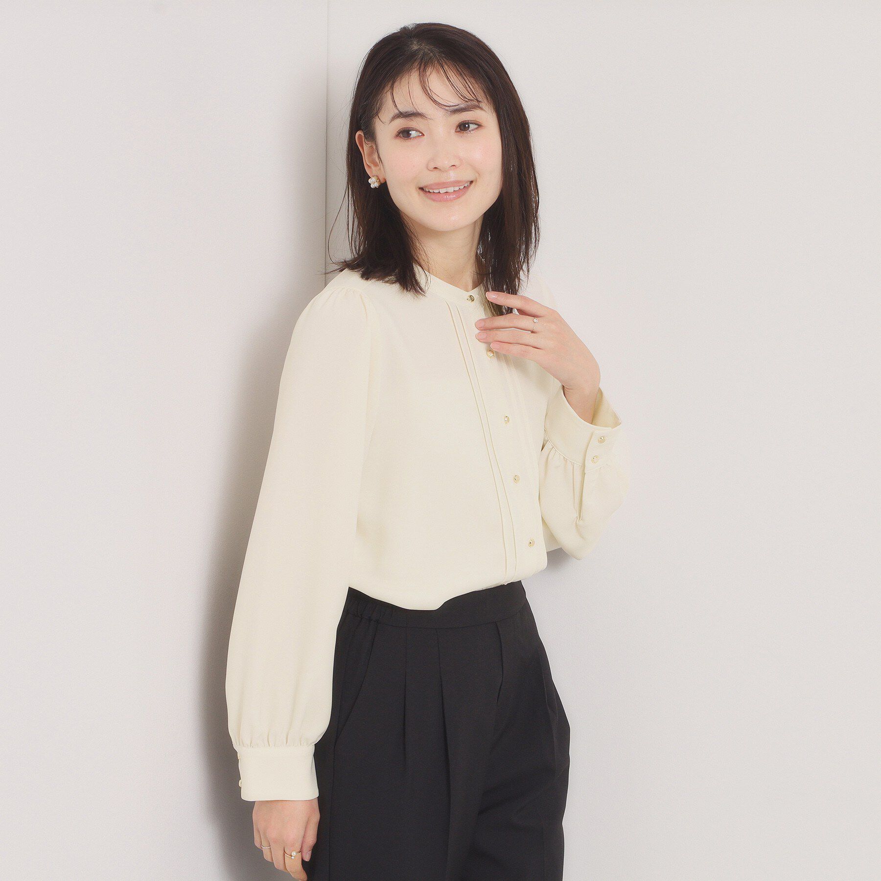 ITS&rsquo;DEMO「【入卒／手洗い可】フロントピンタックブラウス」|シャツ・ブラウス|