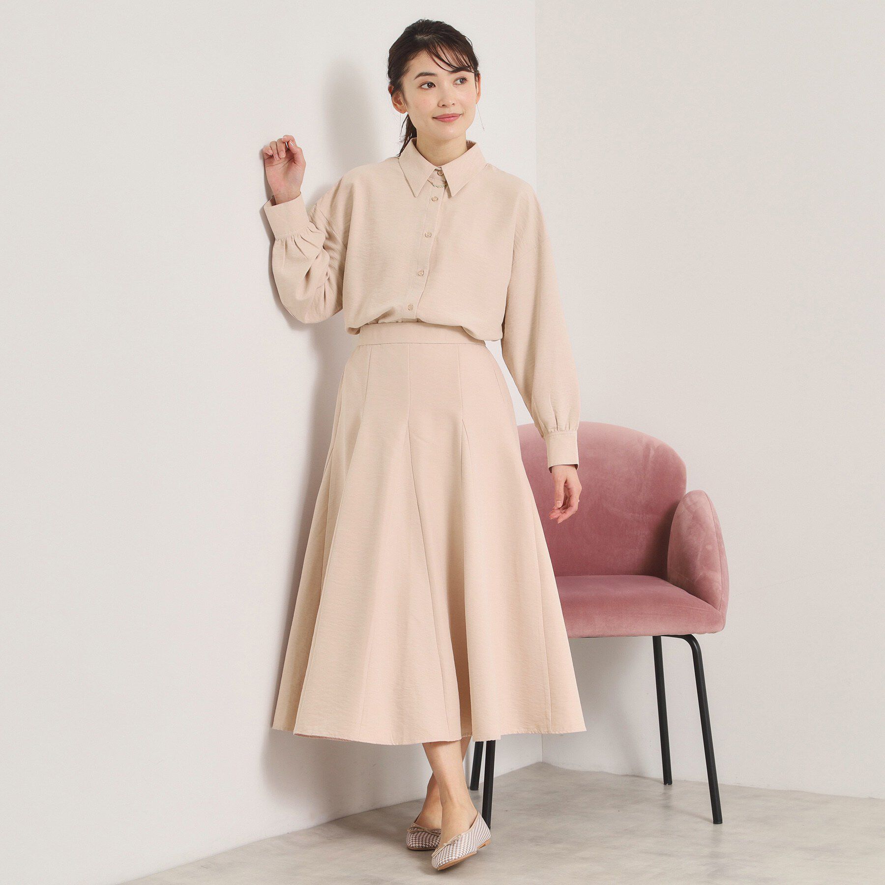 ITS&rsquo;DEMO「【手洗い可／セットアップ可】サテンピーチシャツ」|シャツ・ブラウス|