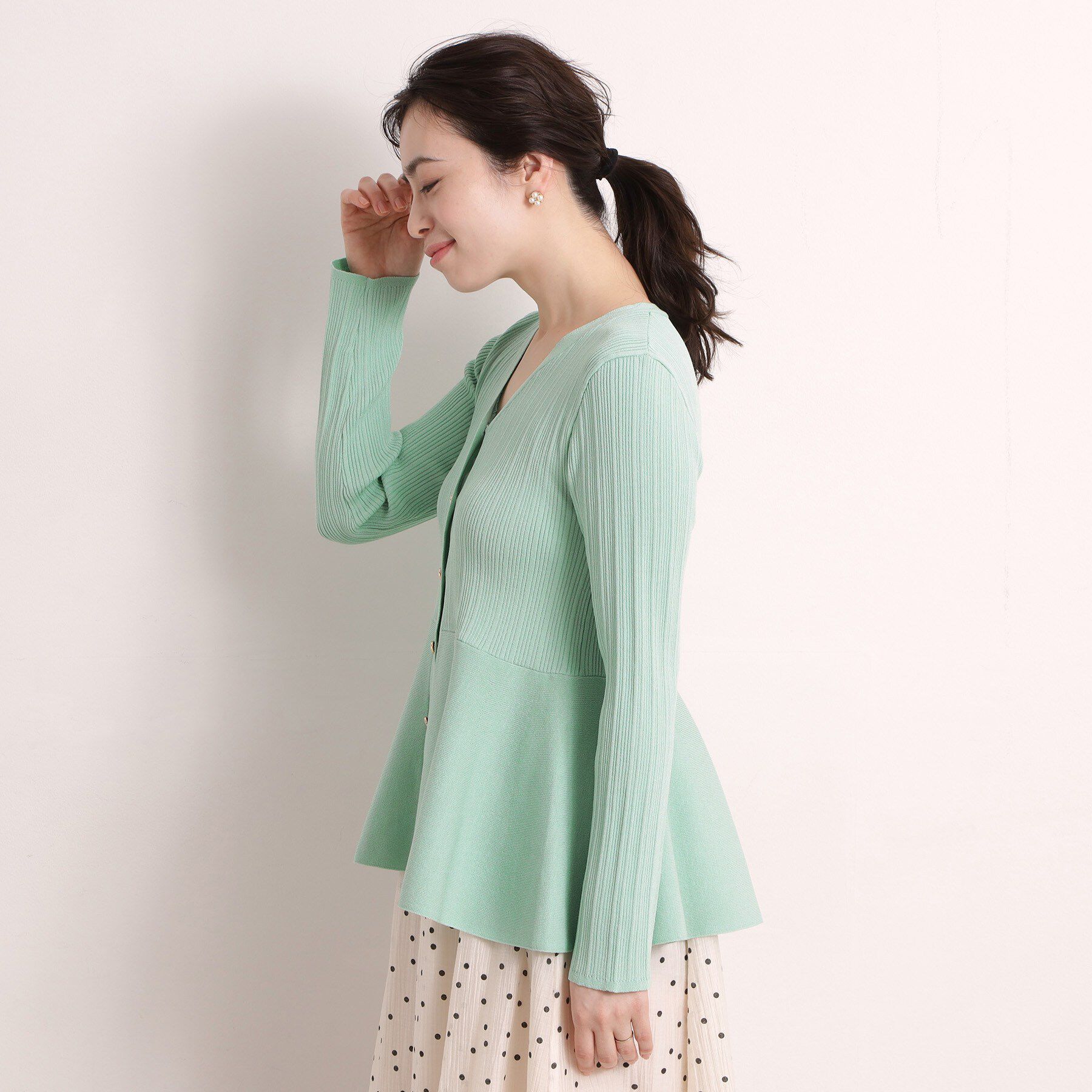 ITS&rsquo;DEMO「【手洗い可】前開きペプラムニット」|ニット・セーター|