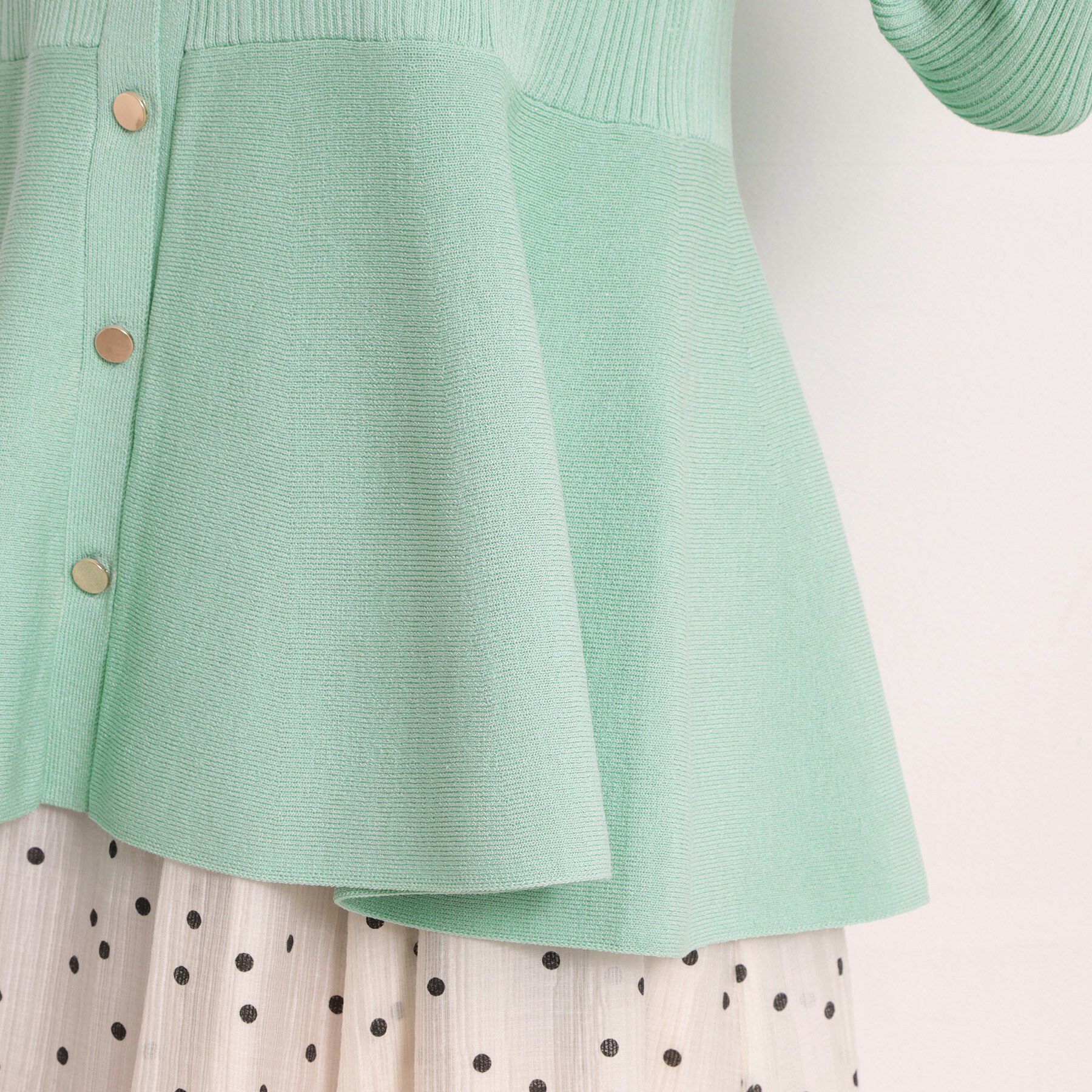 ITS&rsquo;DEMO「【手洗い可】前開きペプラムニット」|ニット・セーター|