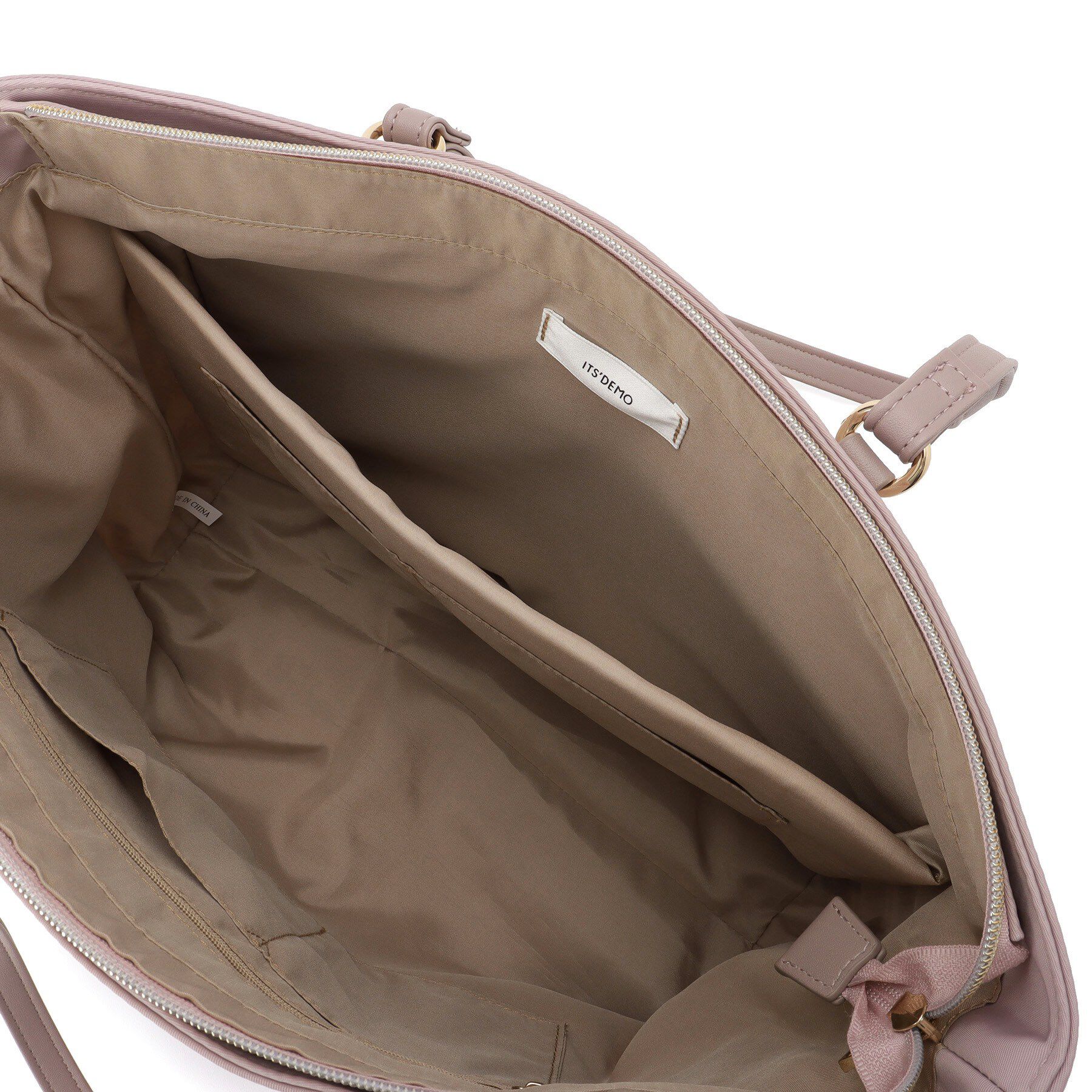 ITS&rsquo;DEMO「＜人間工学＞A4トート」|トートバッグ|