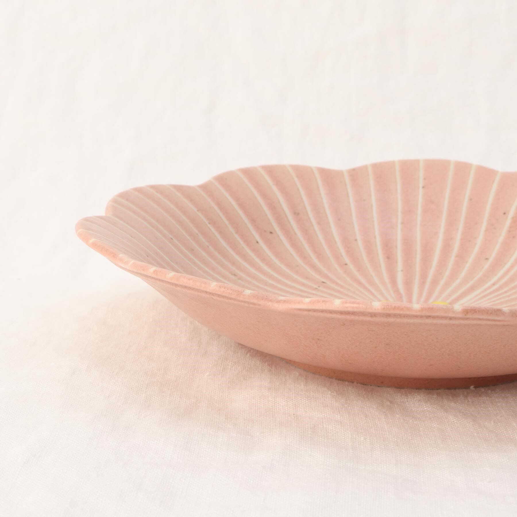 212 KITCHEN STORE「はなこまち 深皿 桃」|食器・キッチングッズ|